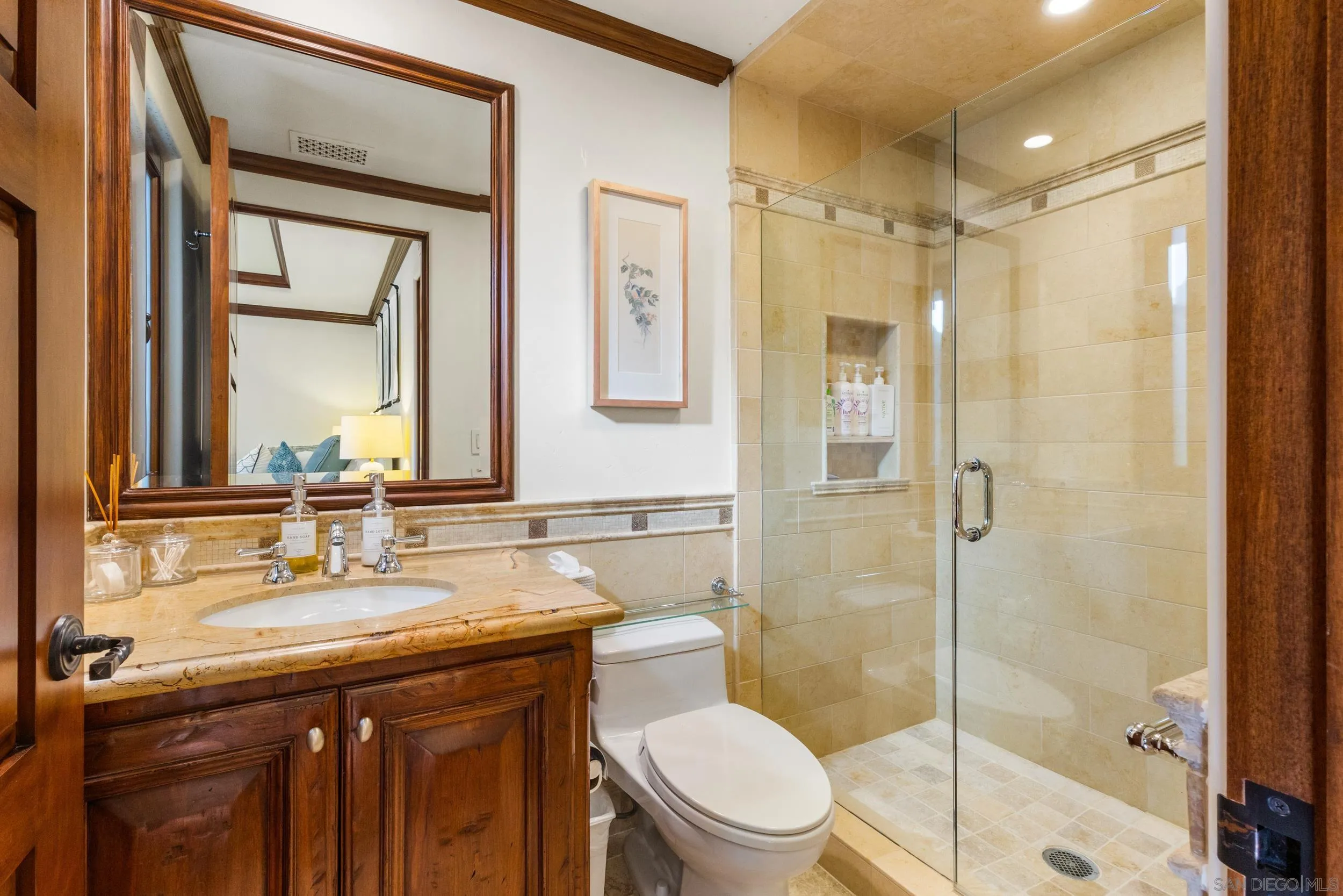 https://cdn.realtyfeed.com/cdn/127/260012295/886d2a49d87973547b618642cf9ff193.webp