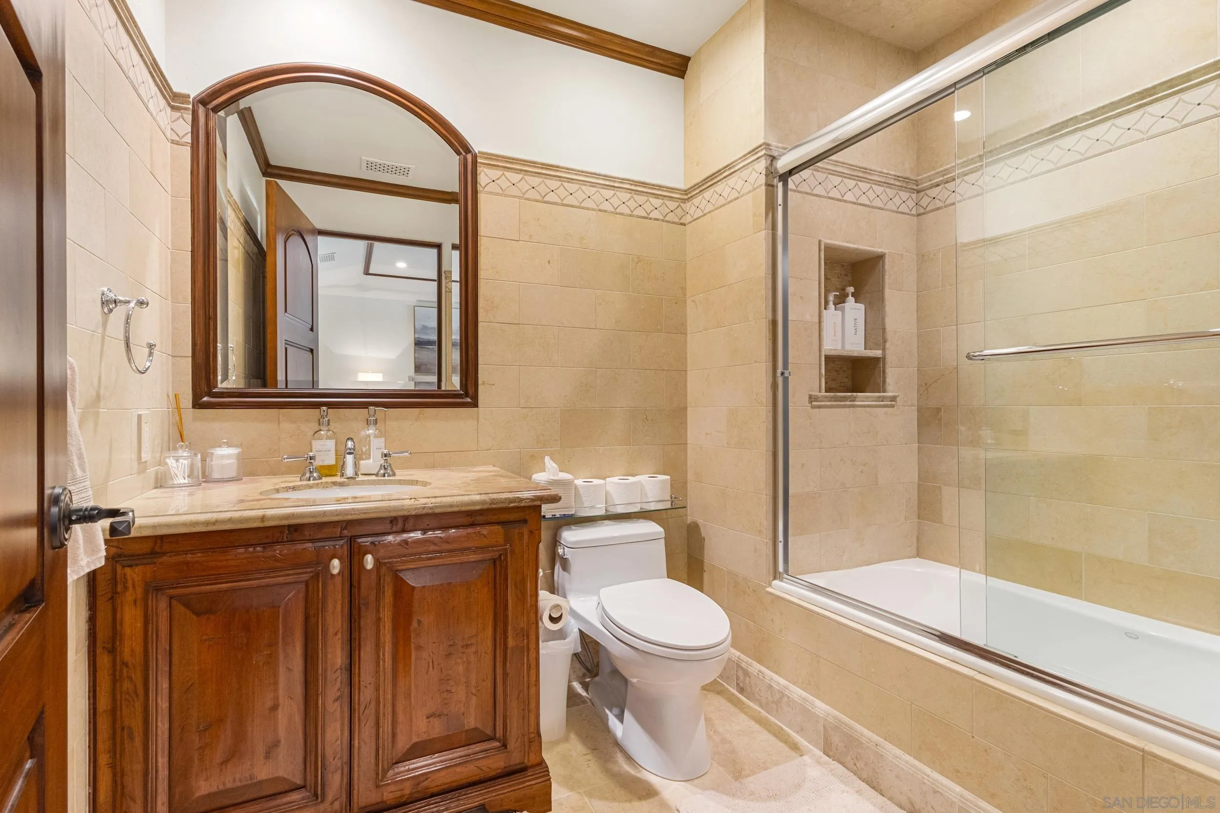 https://cdn.realtyfeed.com/cdn/127/260012295/a667e2adbb6c16dc6e98d9f1080b3484.webp