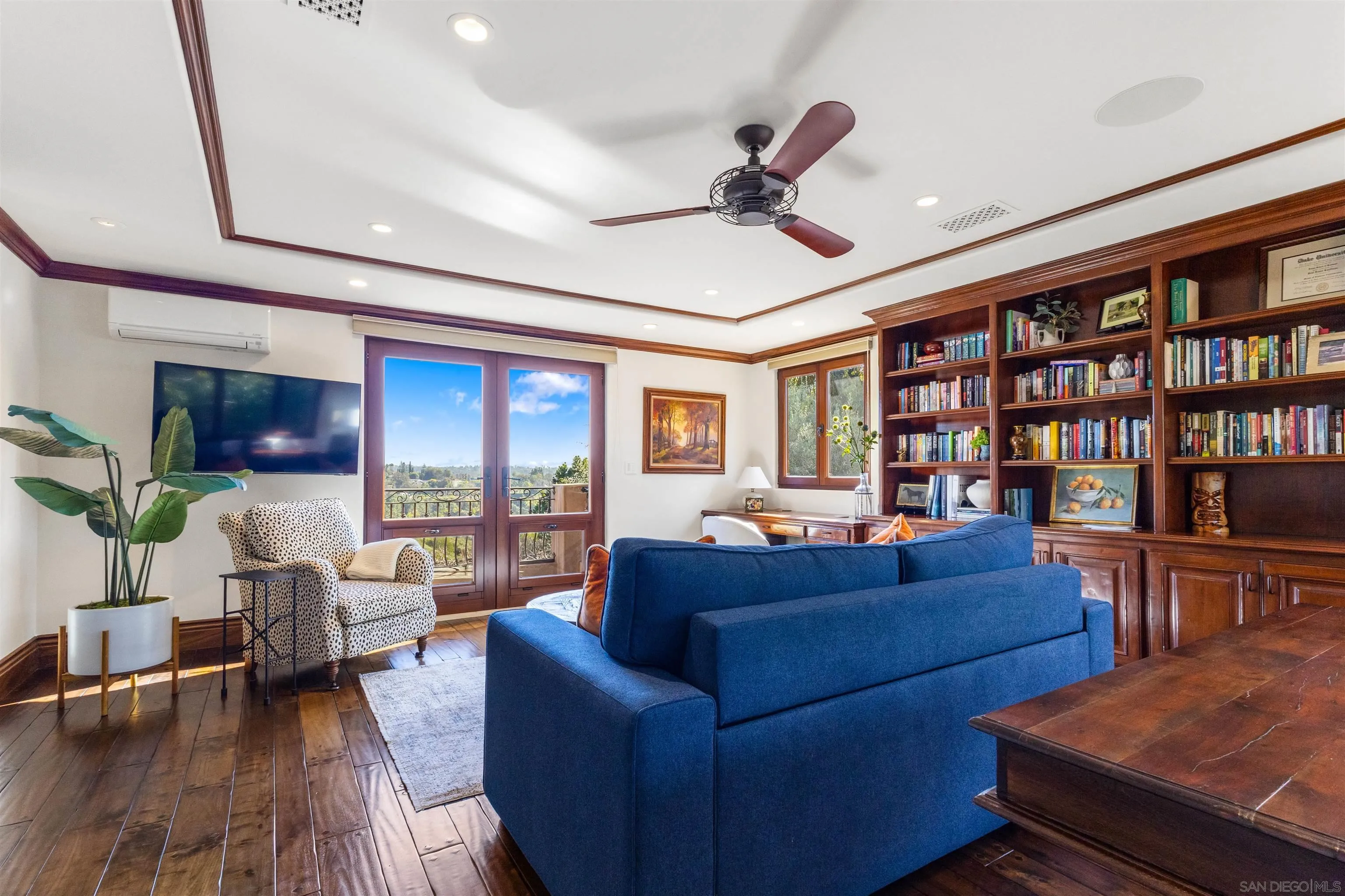 https://cdn.realtyfeed.com/cdn/127/260012295/de15fc58df1cfc24a115f2de7203dc4f.webp