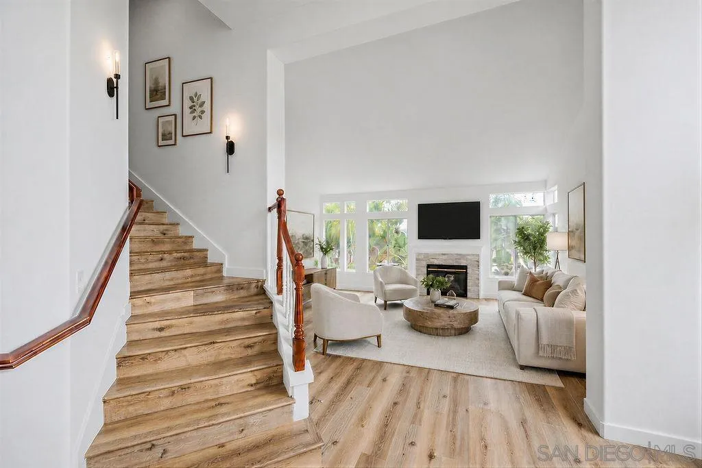 https://cdn.realtyfeed.com/cdn/127/260012302/5053b693d5005bb07d2b78e0c04e0b93.webp