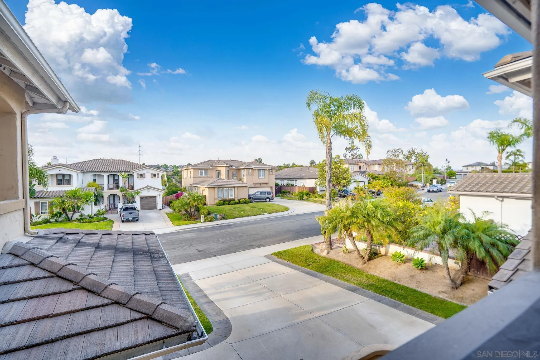 https://cdn.realtyfeed.com/cdn/127/260012304/cf2c2e75af132c174e82d9e7dbedce14.webp