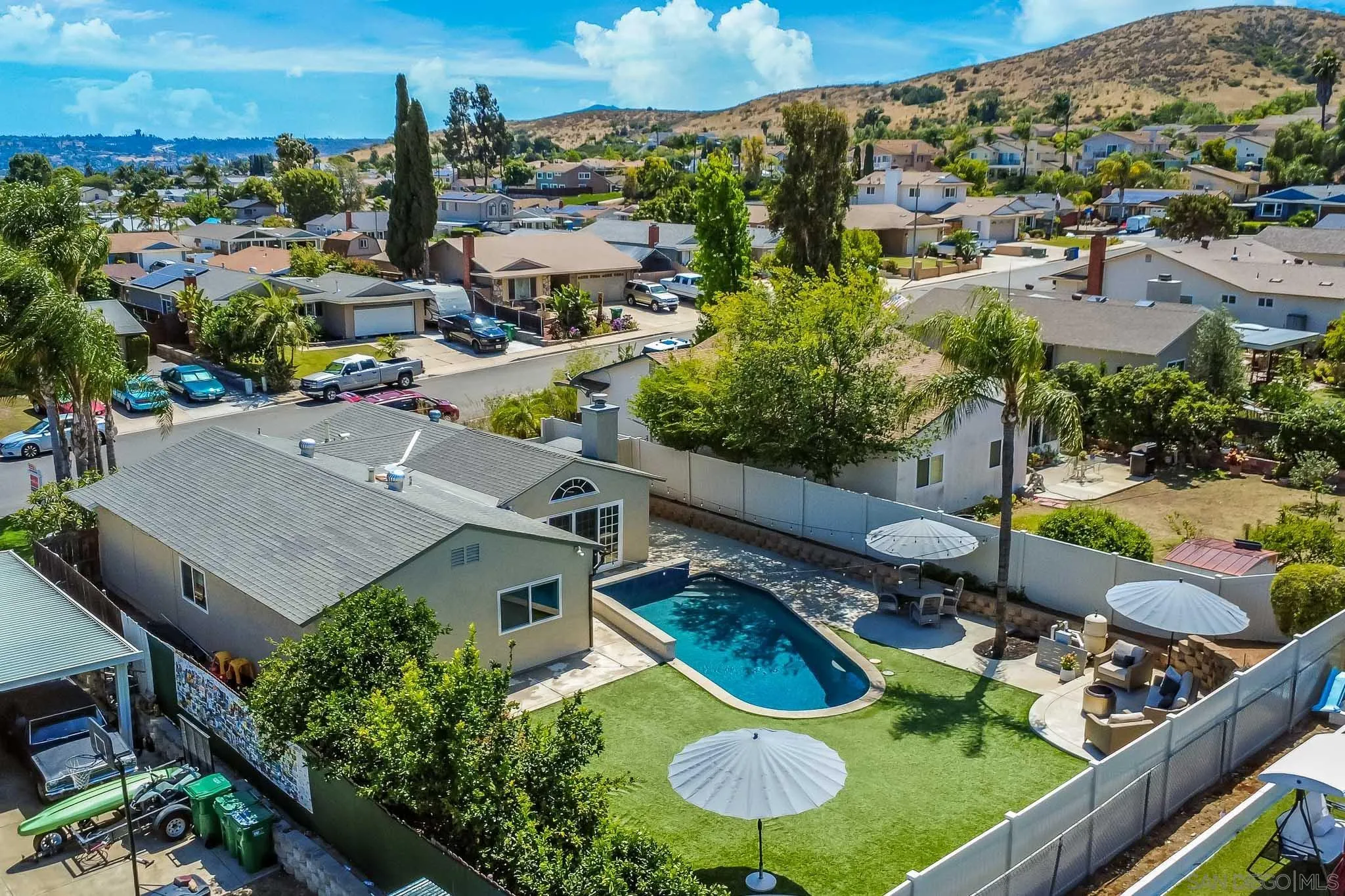 https://cdn.realtyfeed.com/cdn/127/260012309/1f68ce4fbf29fbbd5ac7acb735b80c8b.webp