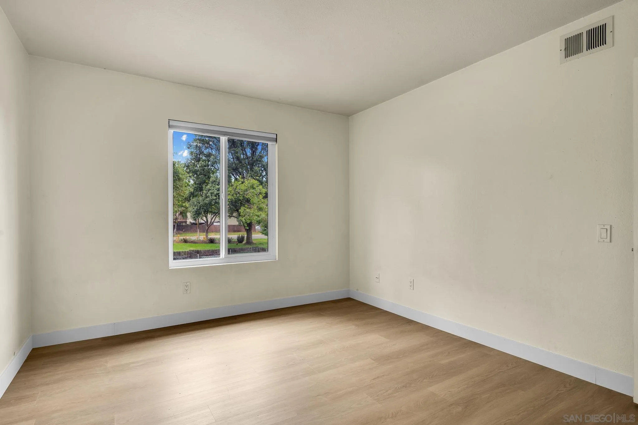 Photo #19: 260012313 Listing: Photo #19