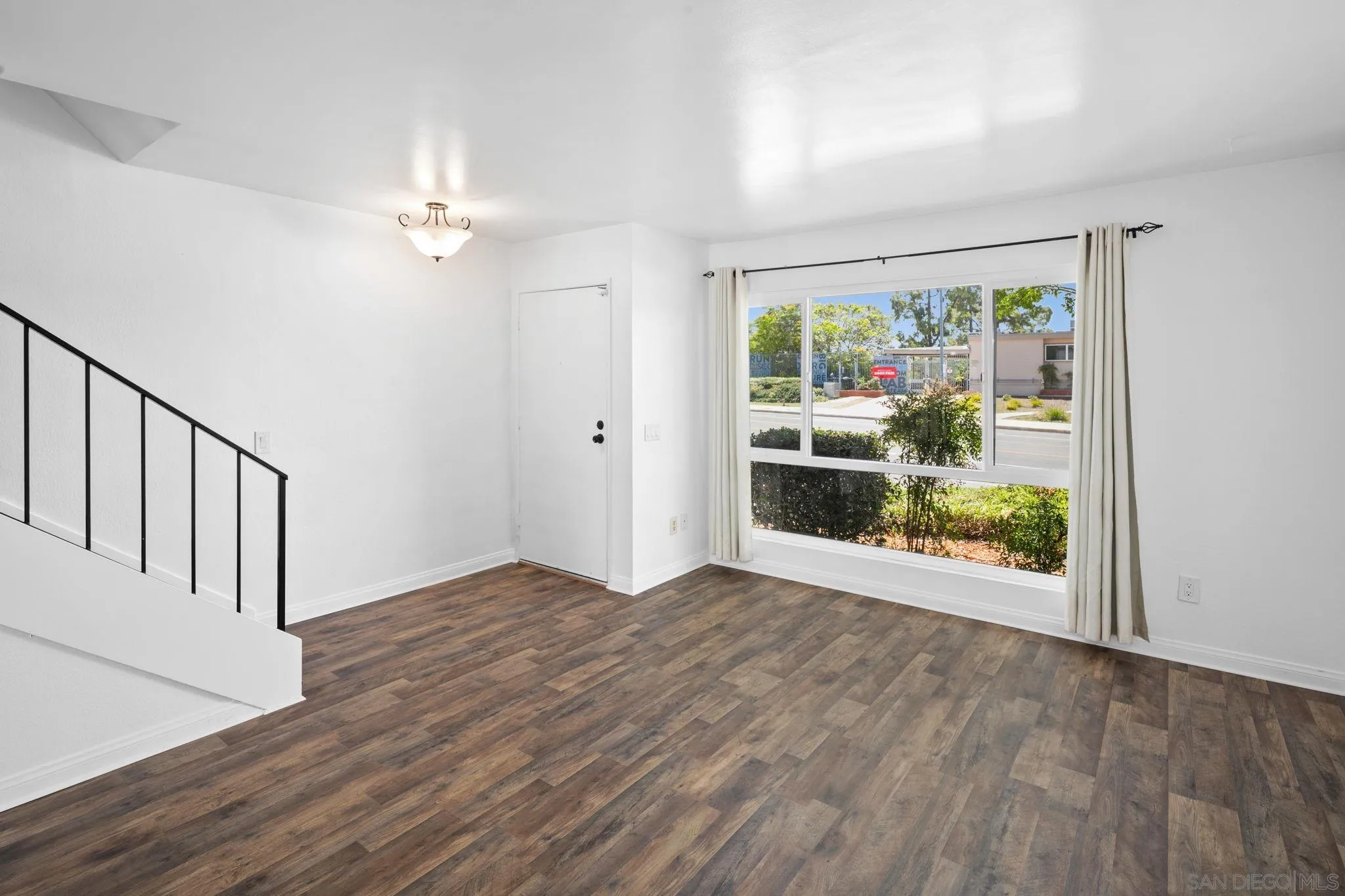 Photo #6: 260012315 Listing: Photo #6