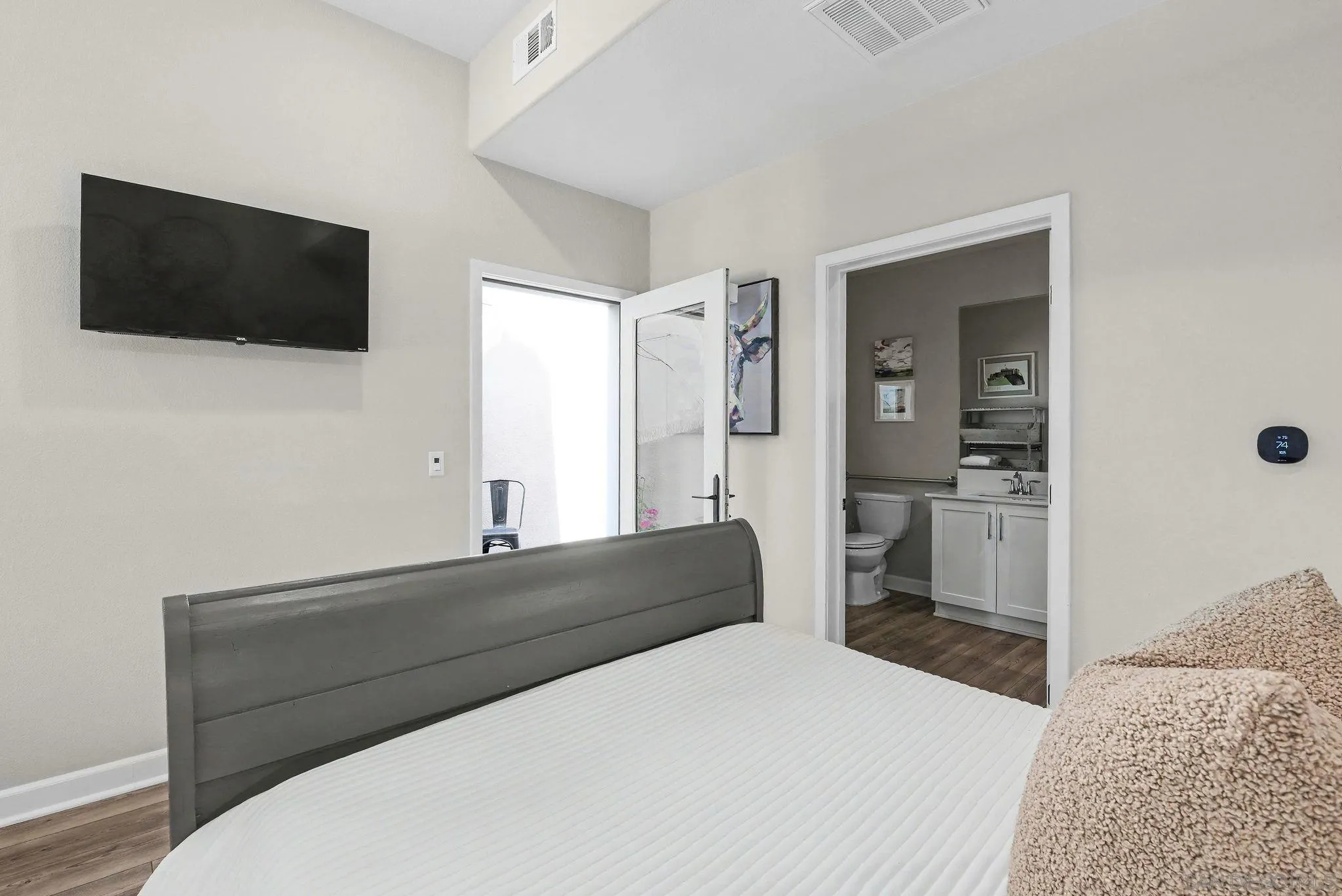 https://cdn.realtyfeed.com/cdn/127/260012317/331d56fdb17ab91a5a8422dad5c594f5.webp