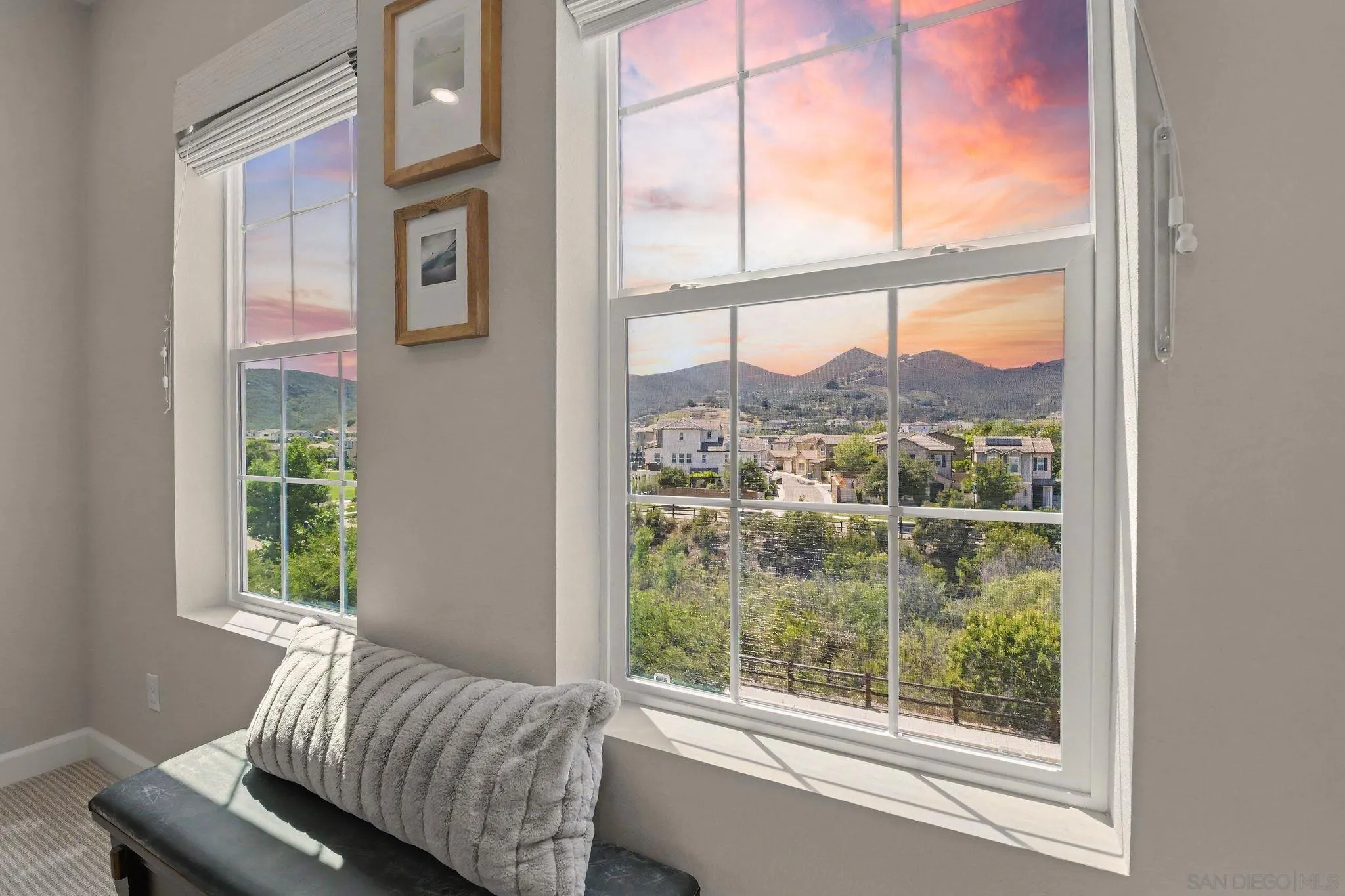 https://cdn.realtyfeed.com/cdn/127/260012317/4332a767790bb987b4a3471e44e4ac3a.webp