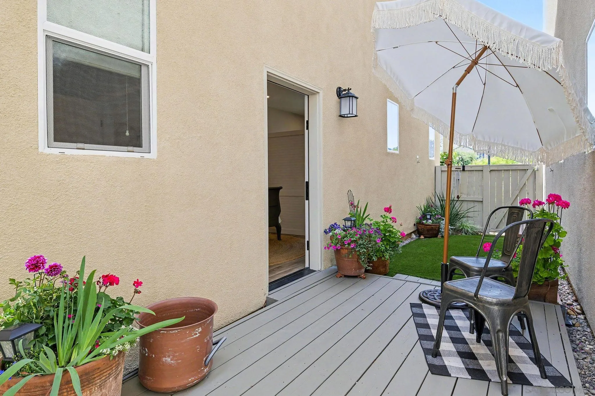 https://cdn.realtyfeed.com/cdn/127/260012317/b9078adde949d8fb8c0a49824c67d57a.webp
