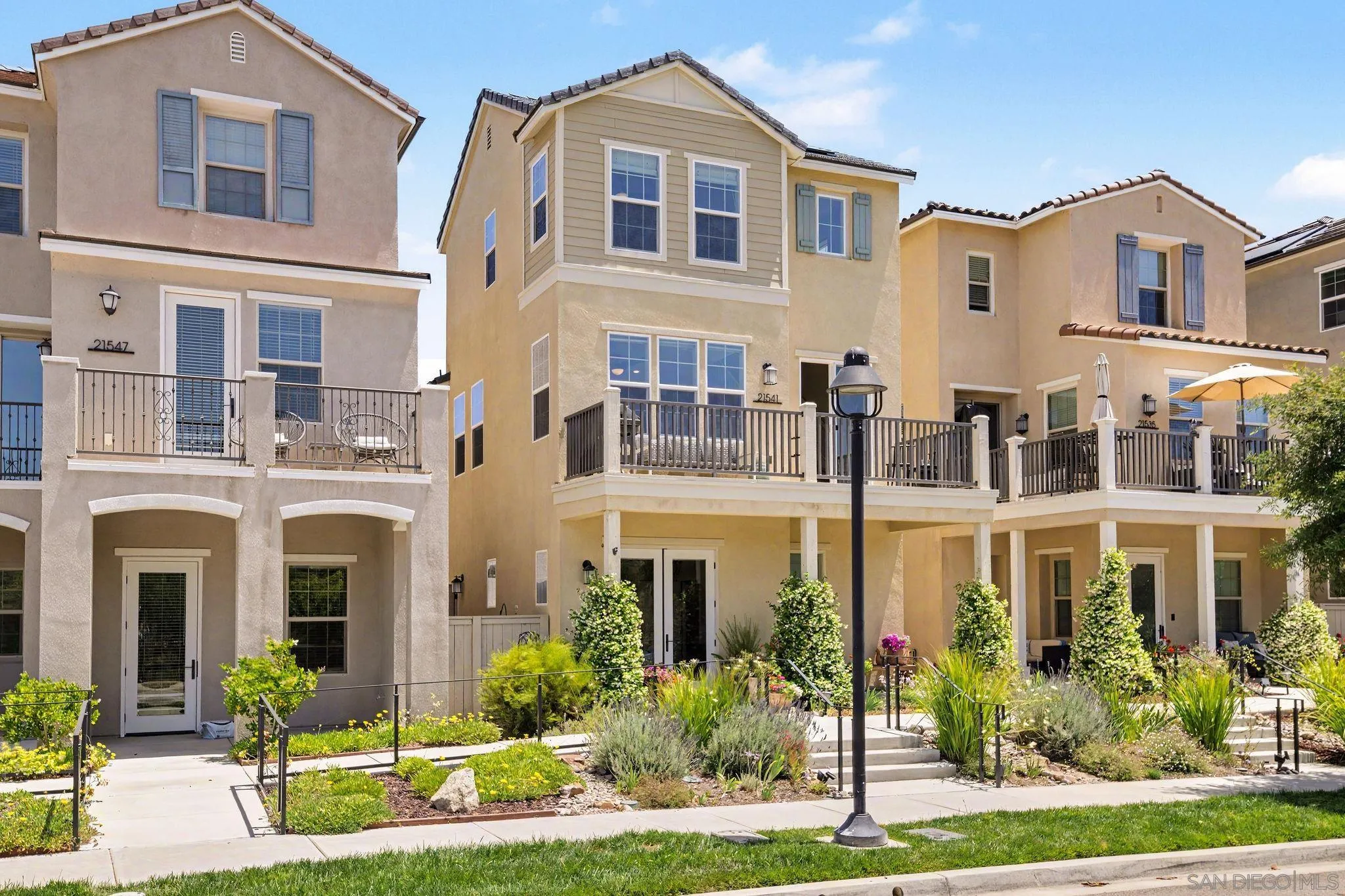 https://cdn.realtyfeed.com/cdn/127/260012317/c719fb0cf3c1b2c4712a13c4f7bd8121.webp