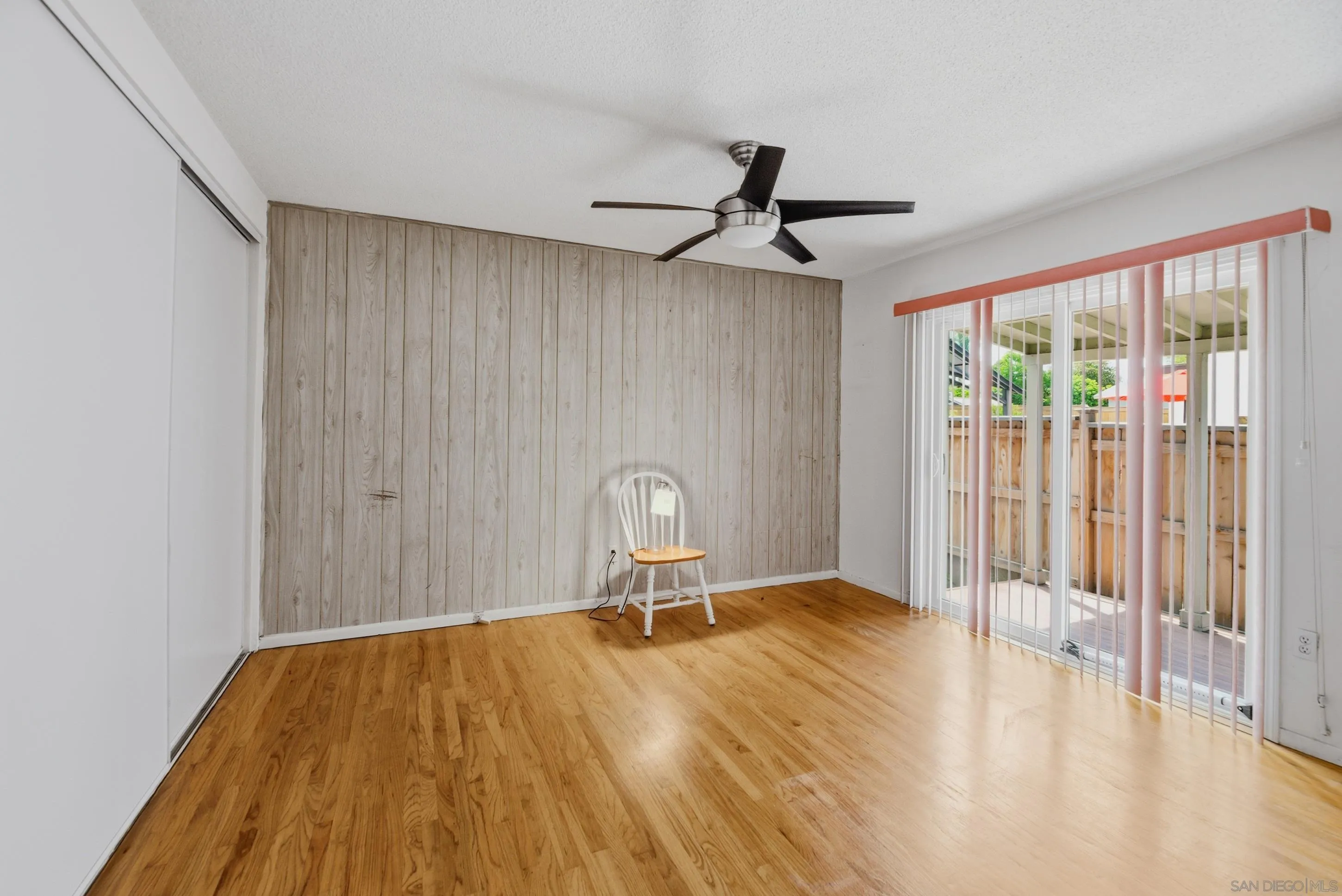 https://cdn.realtyfeed.com/cdn/127/260012318/0ccce652744c98d2b1a5b143e238f0f6.webp