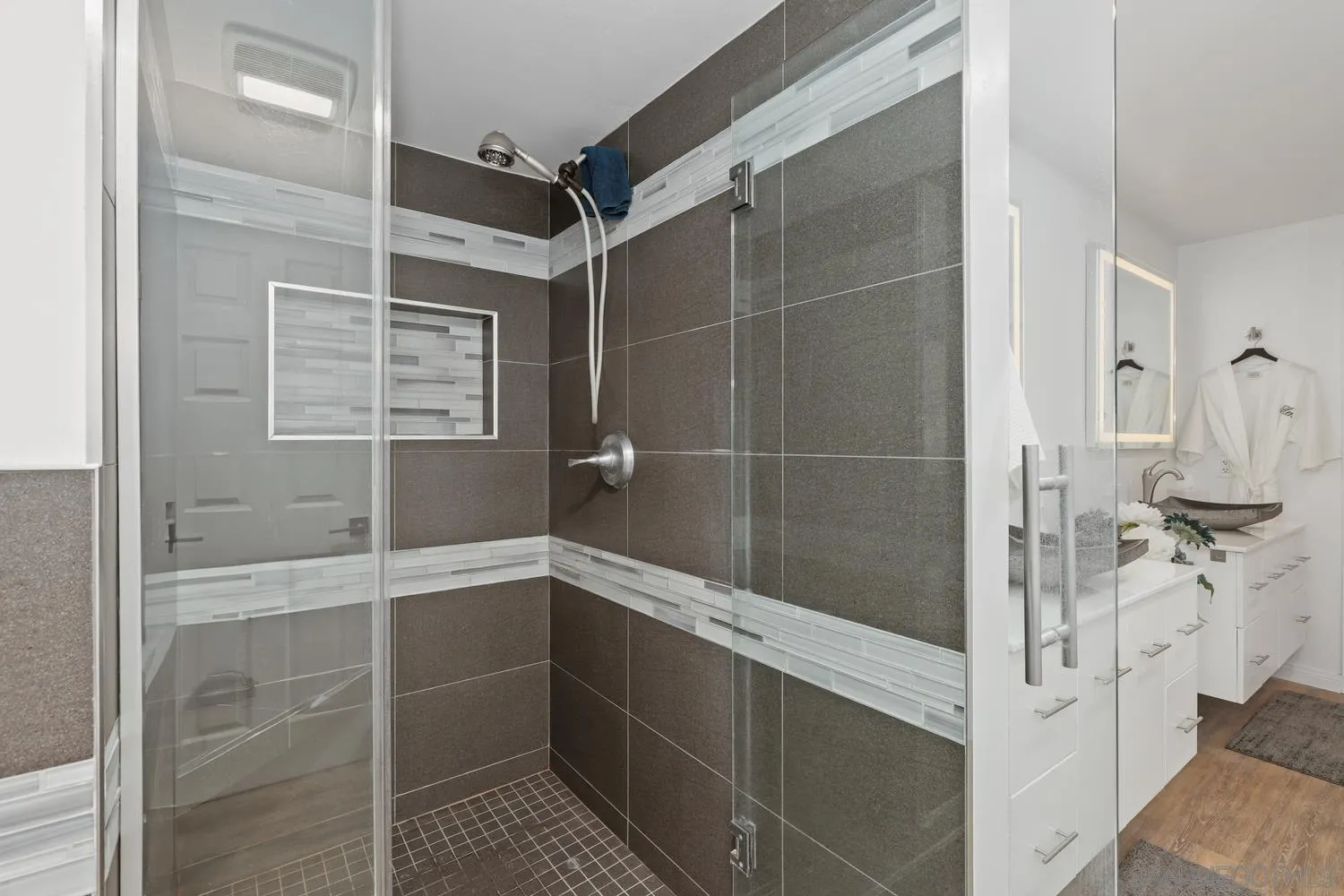 Photo #20: 260012320 Listing: Photo #20