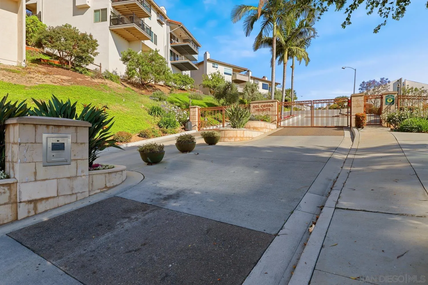 Photo #28: 260012320 Listing: Photo #28