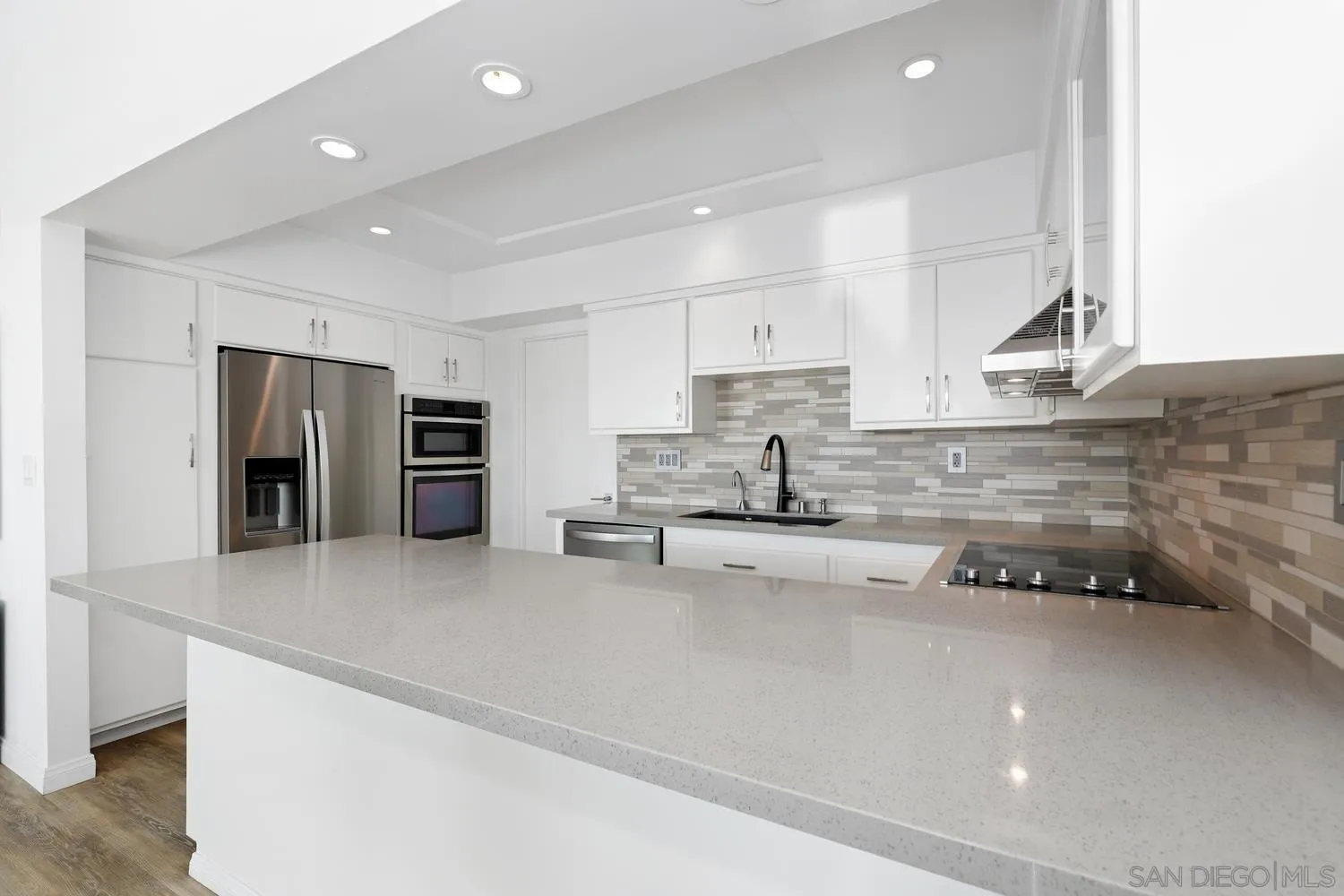 Photo #11: 260012320 Listing: Photo #11
