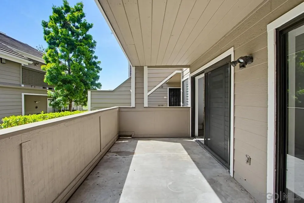 https://cdn.realtyfeed.com/cdn/127/260012323/41fffc07ea1f2d60dfd2920f30e9f72d.webp