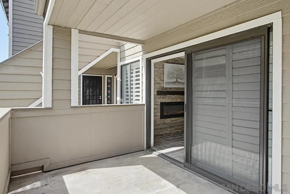 https://cdn.realtyfeed.com/cdn/127/260012323/6cb7bf8d3d7bcba719e70f3682c68b8e.webp