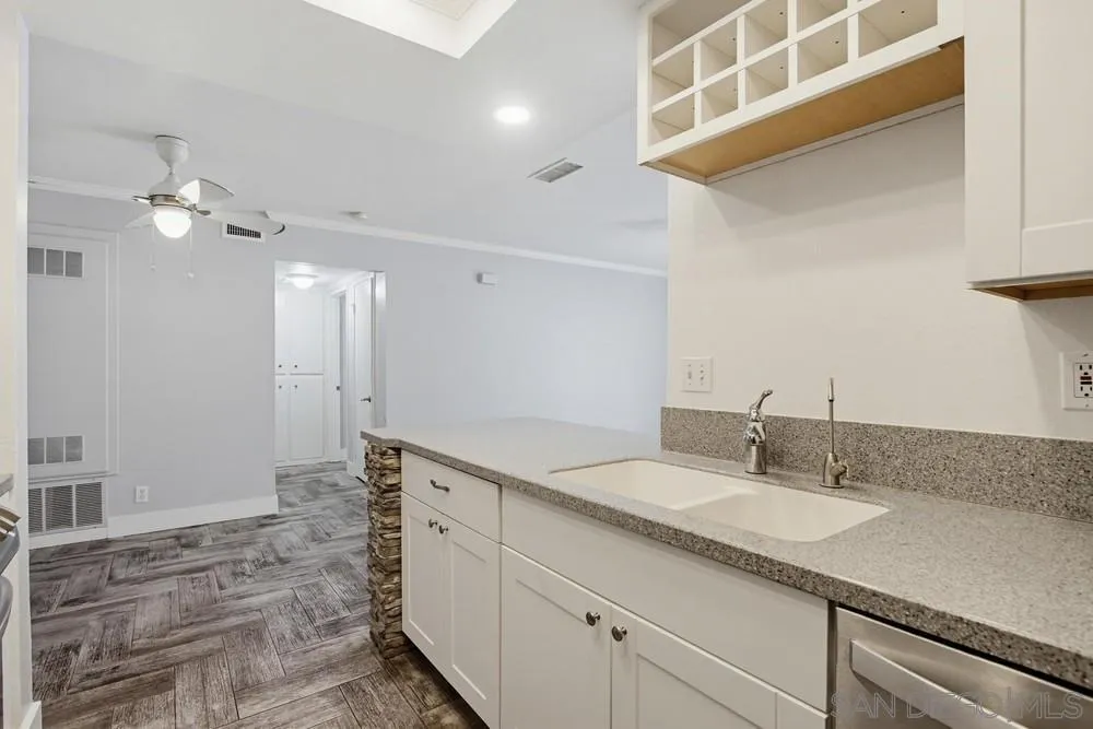 https://cdn.realtyfeed.com/cdn/127/260012323/749102a5971609332429357af5e4a6d6.webp