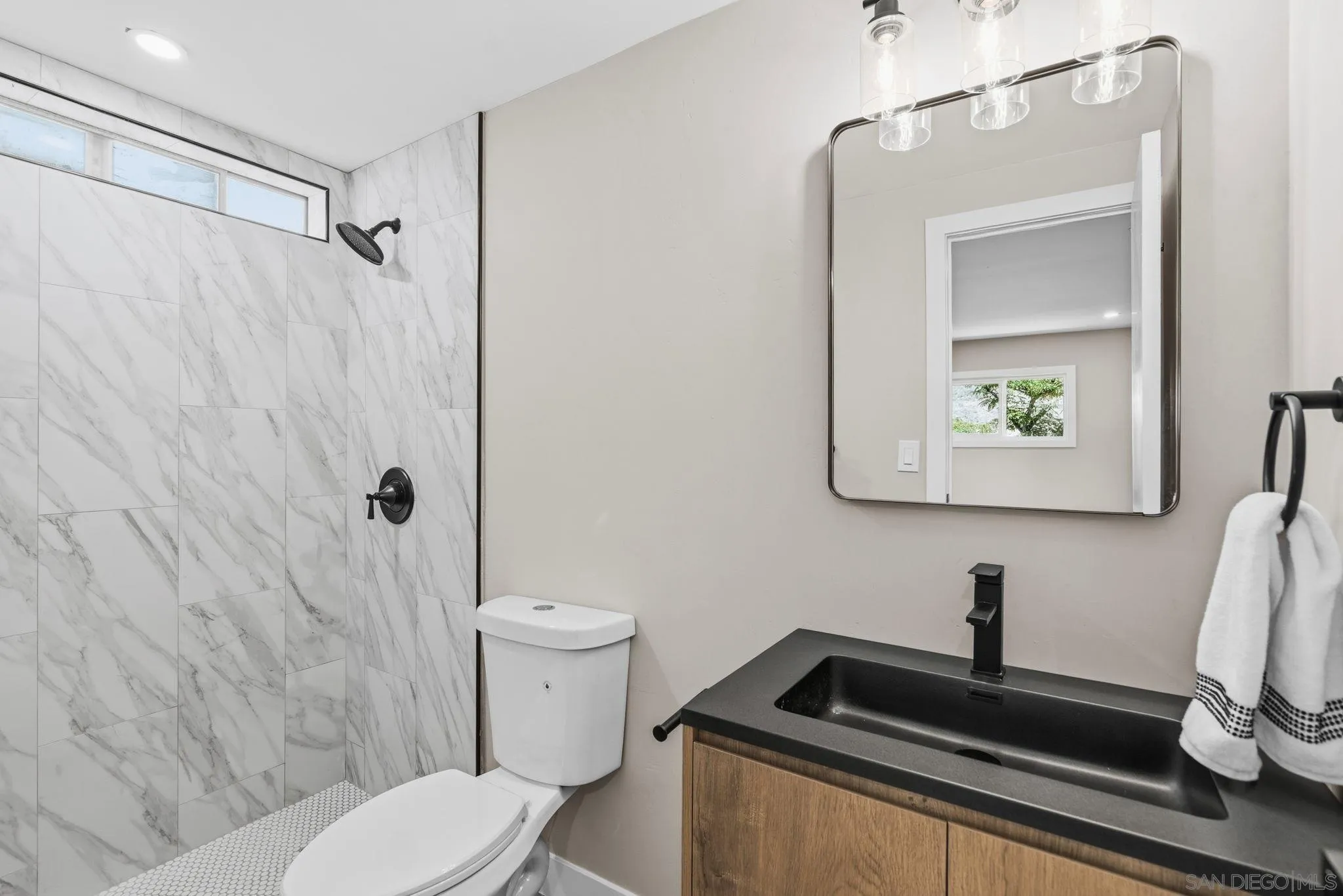 https://cdn.realtyfeed.com/cdn/127/260012328/02ceb06464b19cc5ed1fe4fba88959a0.webp