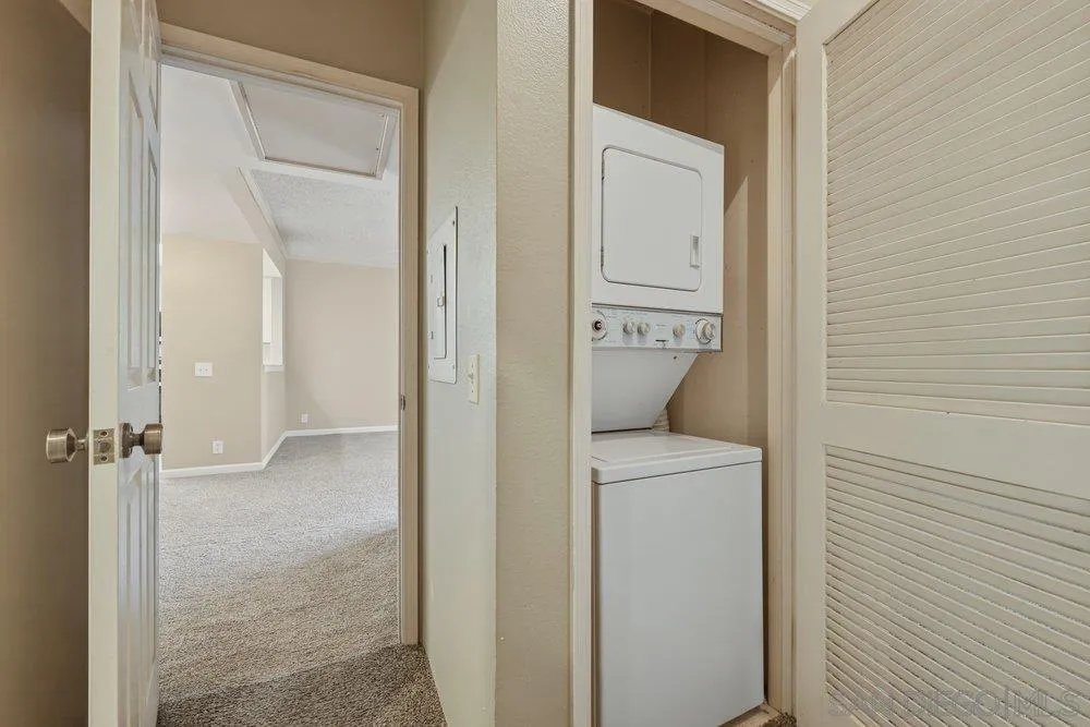 Photo #9: 260012329 Listing: Photo #9