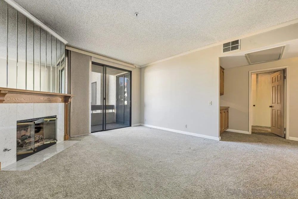 Photo #3: 260012329 Listing: Photo #3