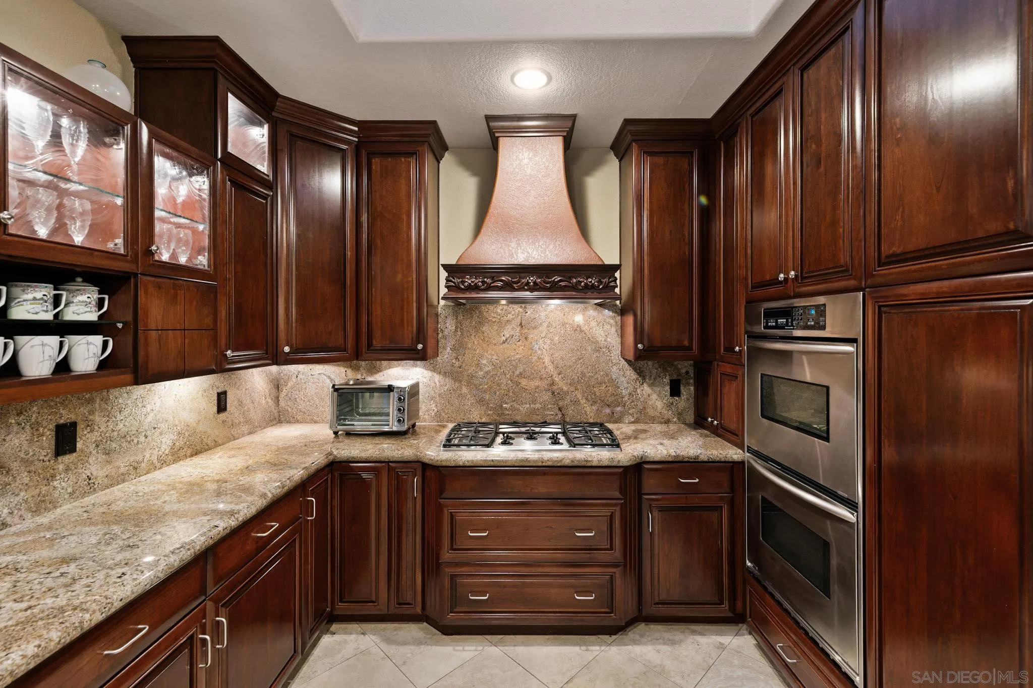 https://cdn.realtyfeed.com/cdn/127/260012331/206d1188c062bd16b42590a2a0b410a4.webp