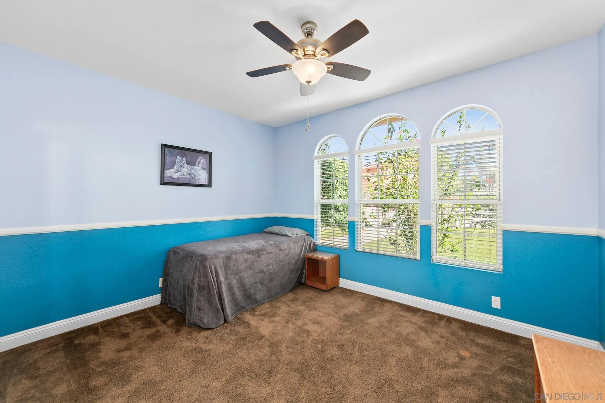 https://cdn.realtyfeed.com/cdn/127/260012331/365d0302ed9c93bf15200e9b008e7e18.webp