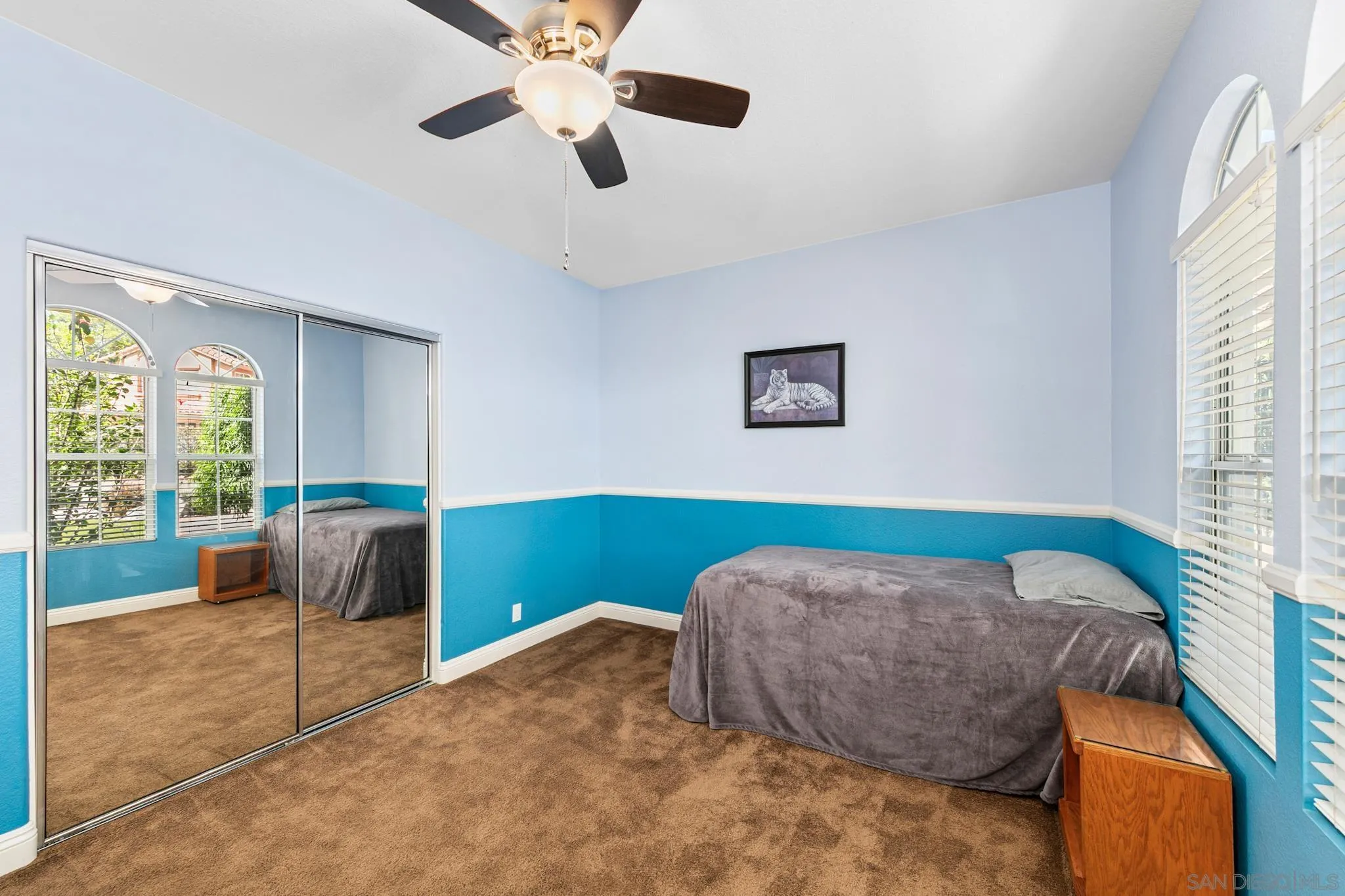 https://cdn.realtyfeed.com/cdn/127/260012331/4bf5568955270d36c853cfbd1819e966.webp