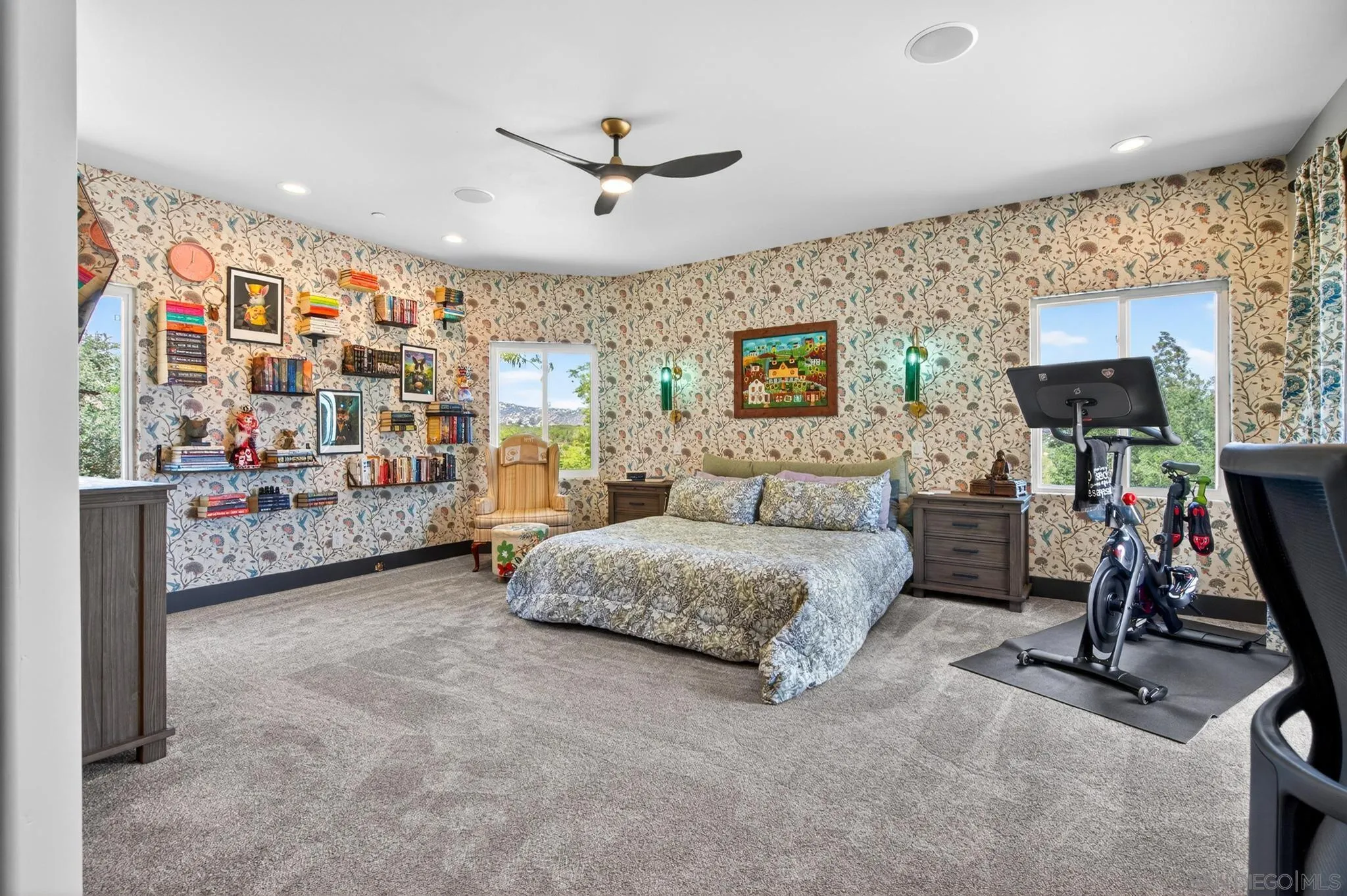 https://cdn.realtyfeed.com/cdn/127/260012332/2ce3da4ad647b9da5eea29e1ae273b40.webp