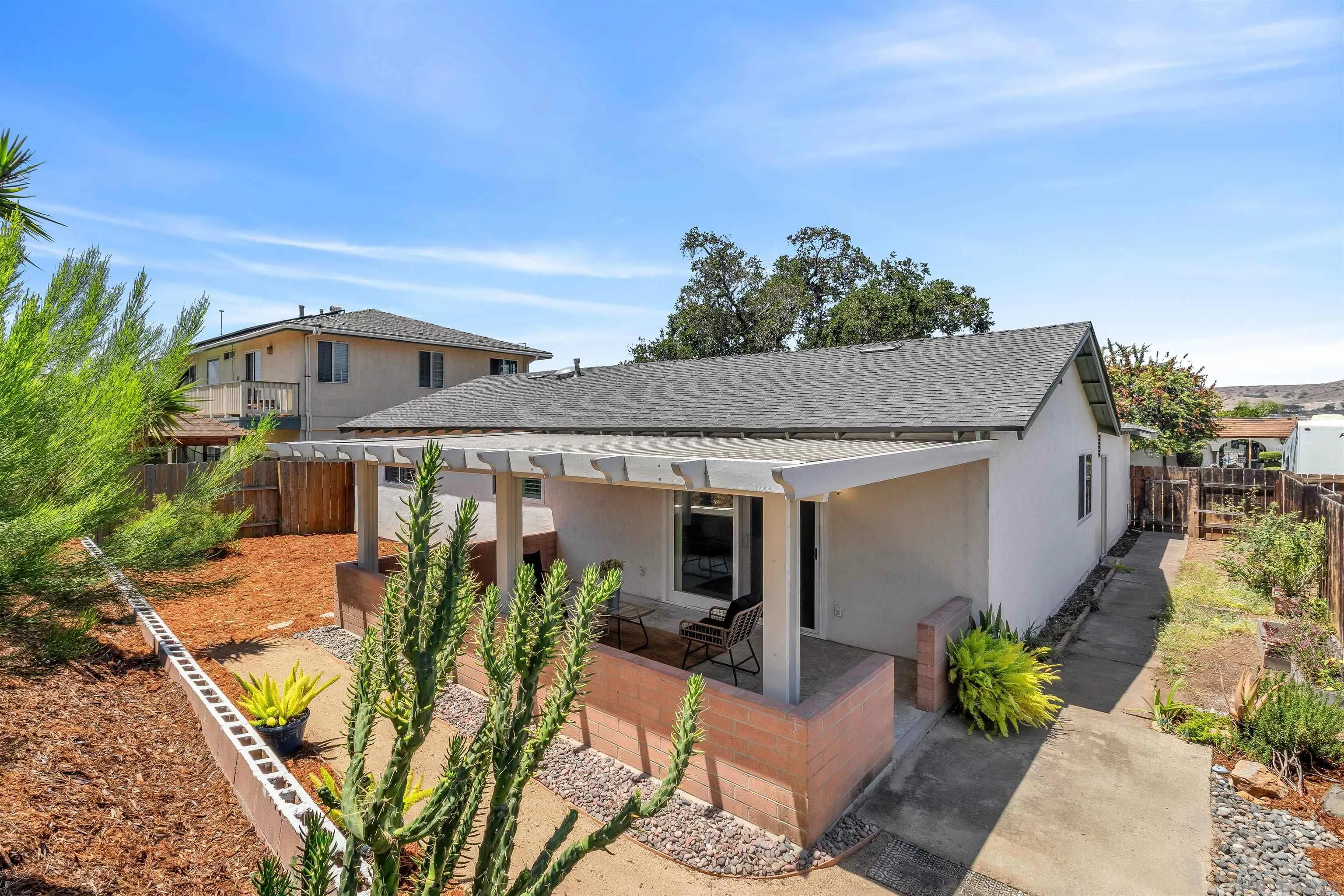 https://cdn.realtyfeed.com/cdn/127/260012334/1e372d7ec4861b9fca11b6d27a439827.webp