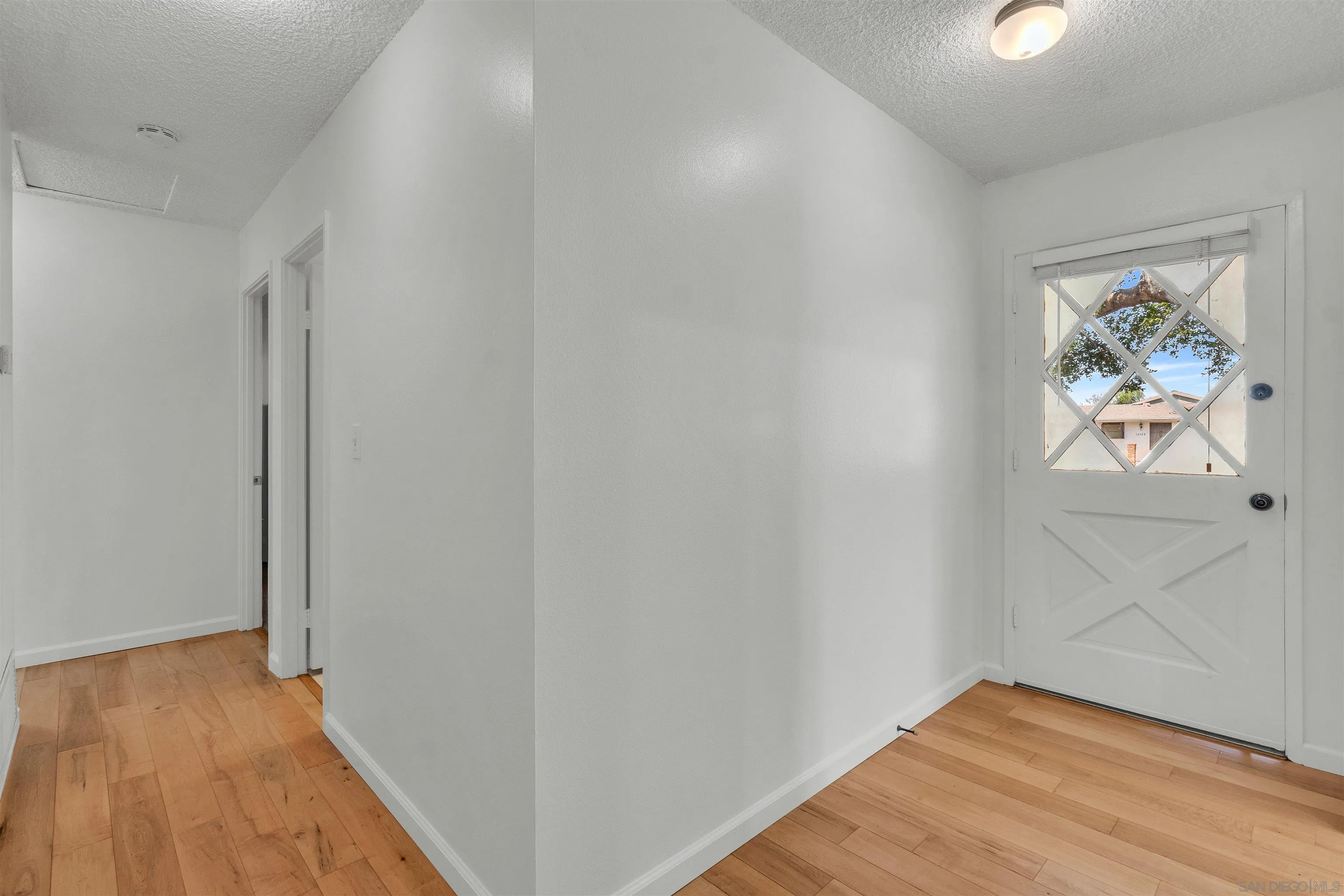 https://cdn.realtyfeed.com/cdn/127/260012334/b4b9620c09b9698d00140e8e8fd38cdf.webp