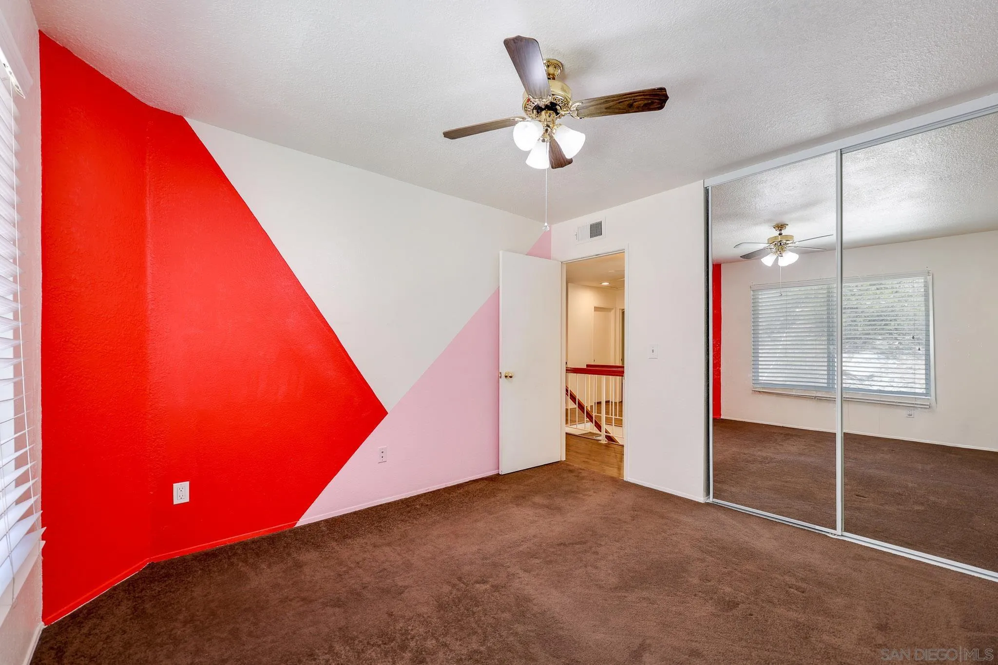 https://cdn.realtyfeed.com/cdn/127/260012336/124f9e18a9f7db8e8089e48fd0846246.webp