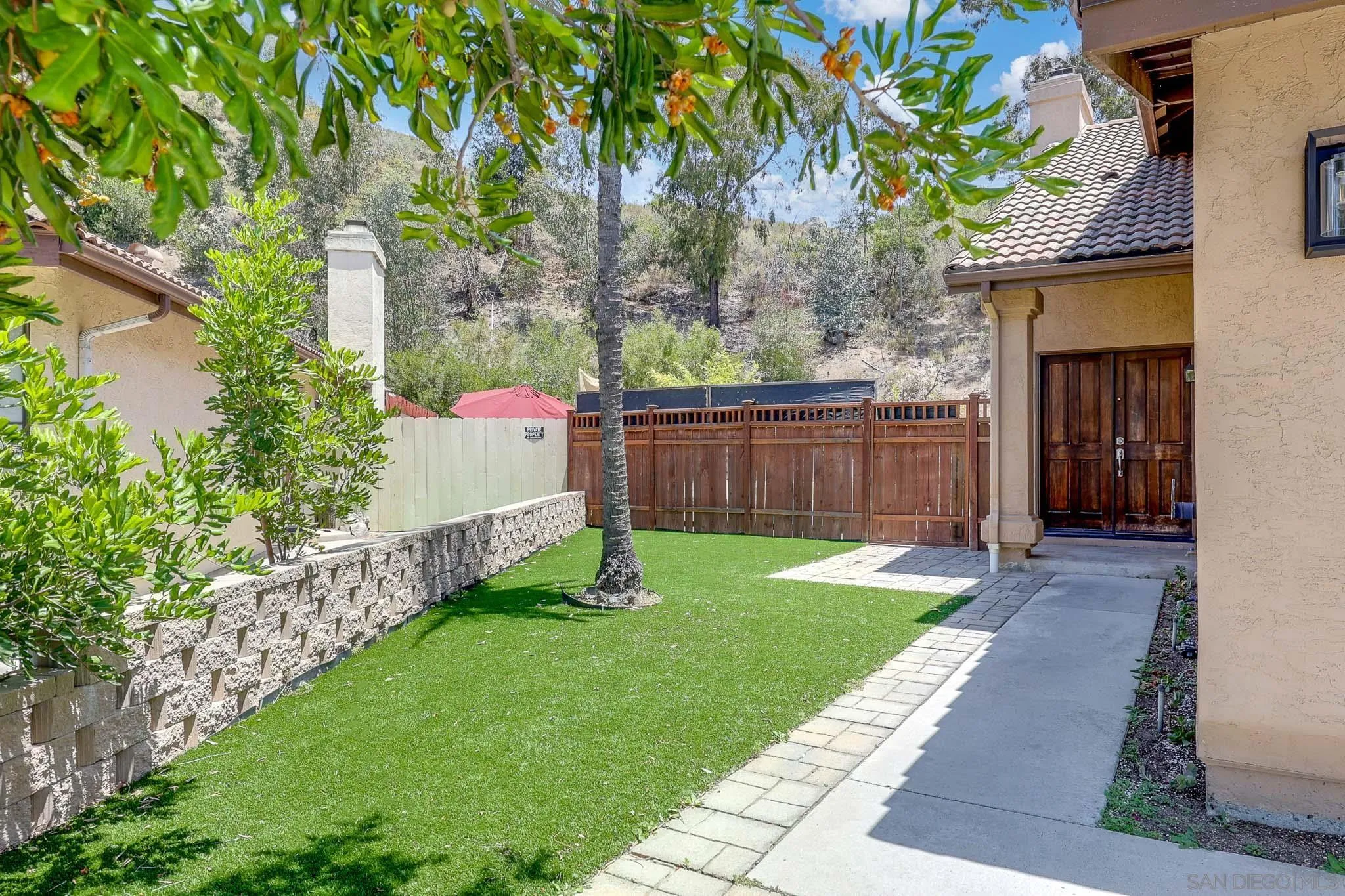 https://cdn.realtyfeed.com/cdn/127/260012336/15301180f5f9af3ab742b7aedce3368c.webp