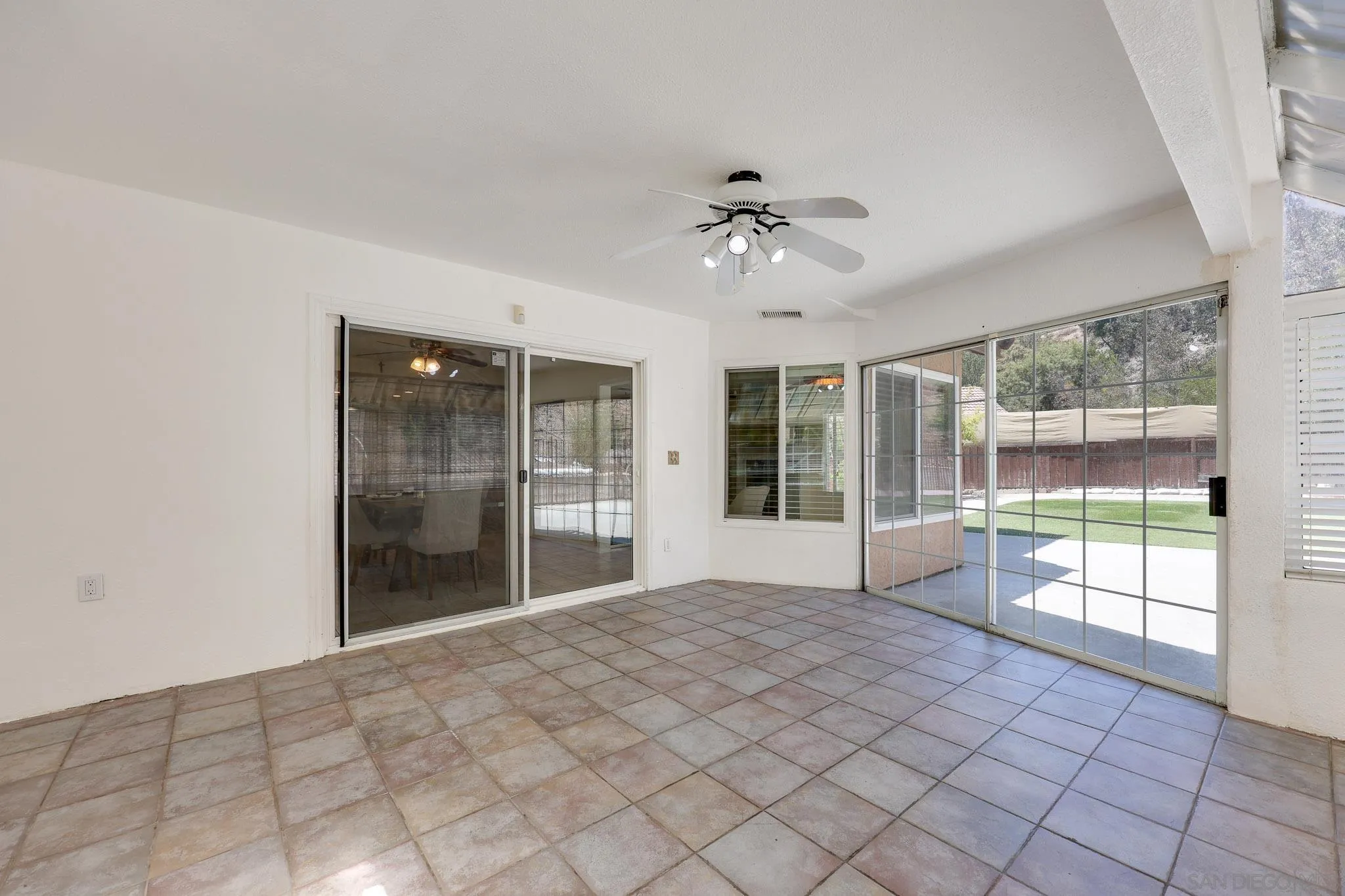 https://cdn.realtyfeed.com/cdn/127/260012336/24b2176207088f3f5a938e396309c5cf.webp