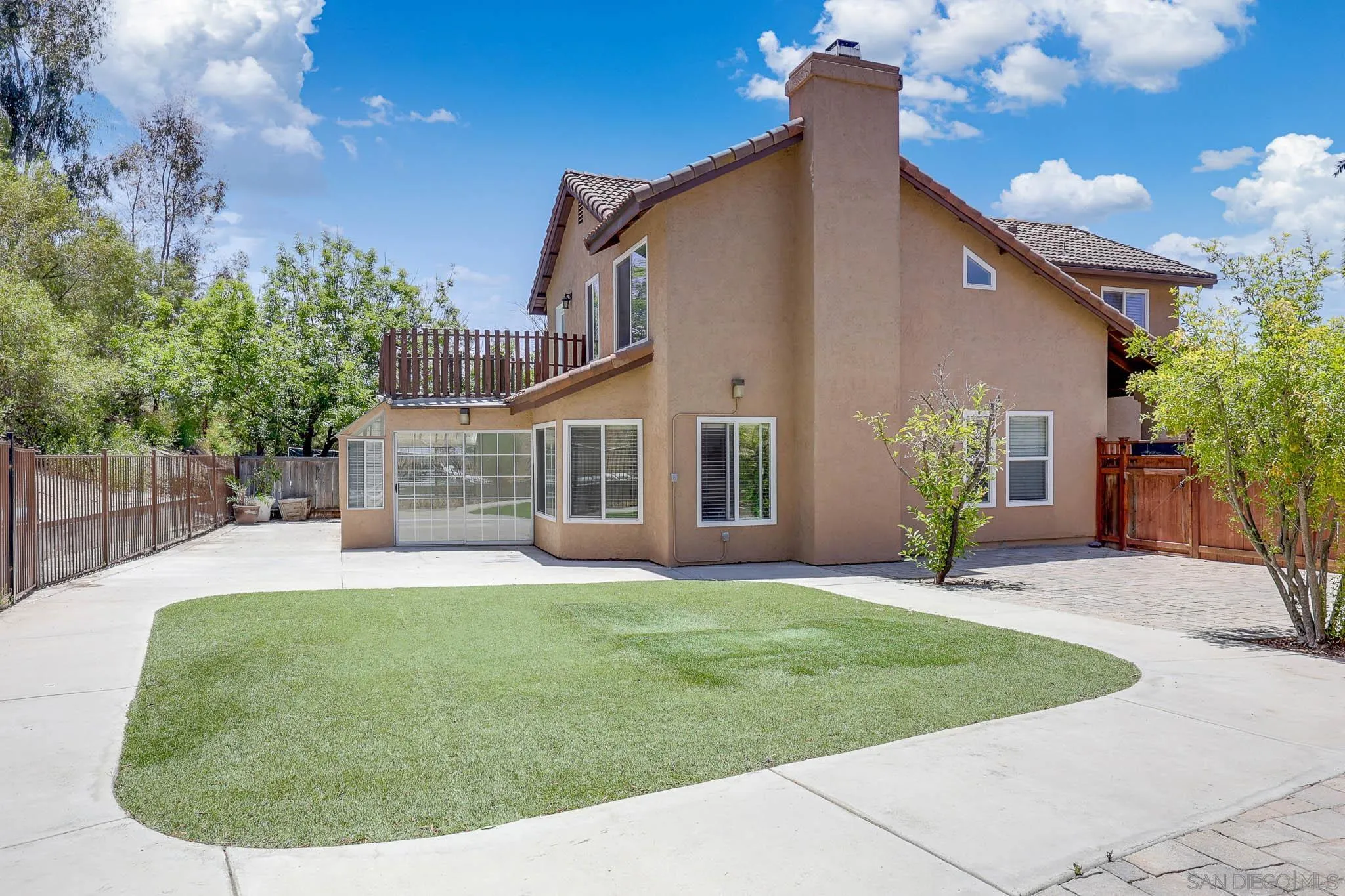 https://cdn.realtyfeed.com/cdn/127/260012336/453b8b1b0690d23f0d55418249e6b2a7.webp