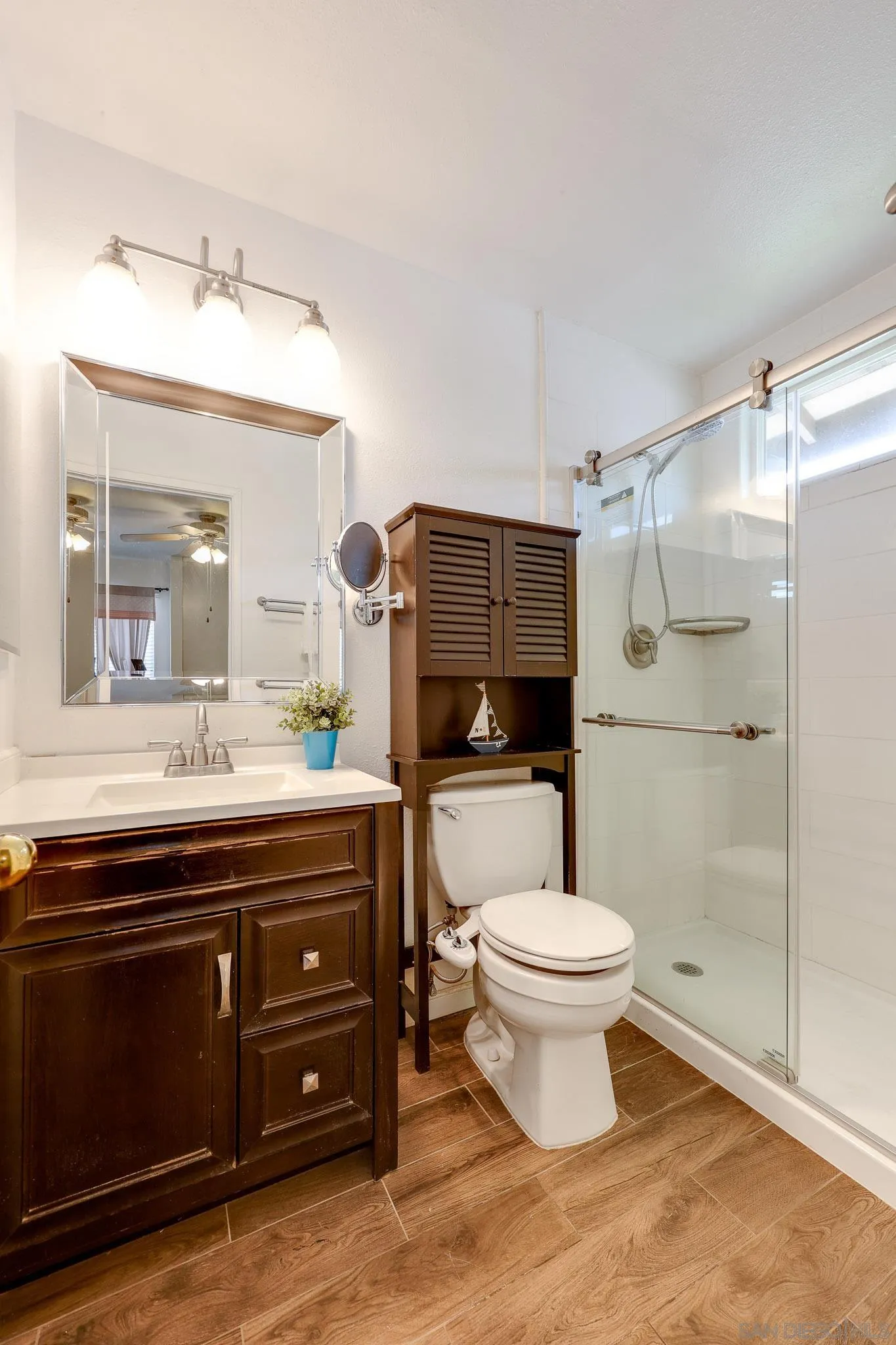 https://cdn.realtyfeed.com/cdn/127/260012336/494a25b3d15e8f5e26bad91474c97dd2.webp