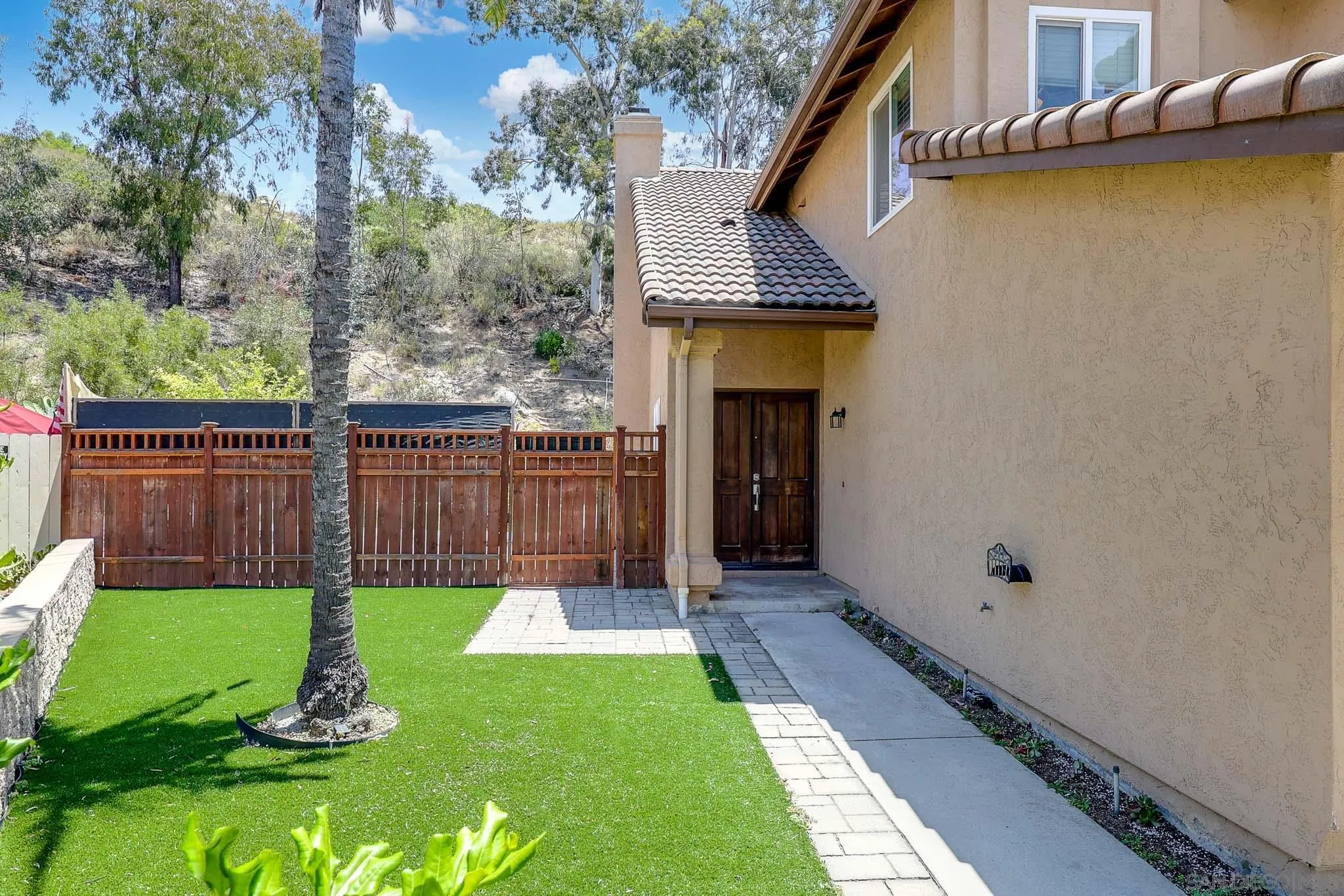 https://cdn.realtyfeed.com/cdn/127/260012336/7fb0dc37f43102e0be5ebbad06d3fc1d.webp