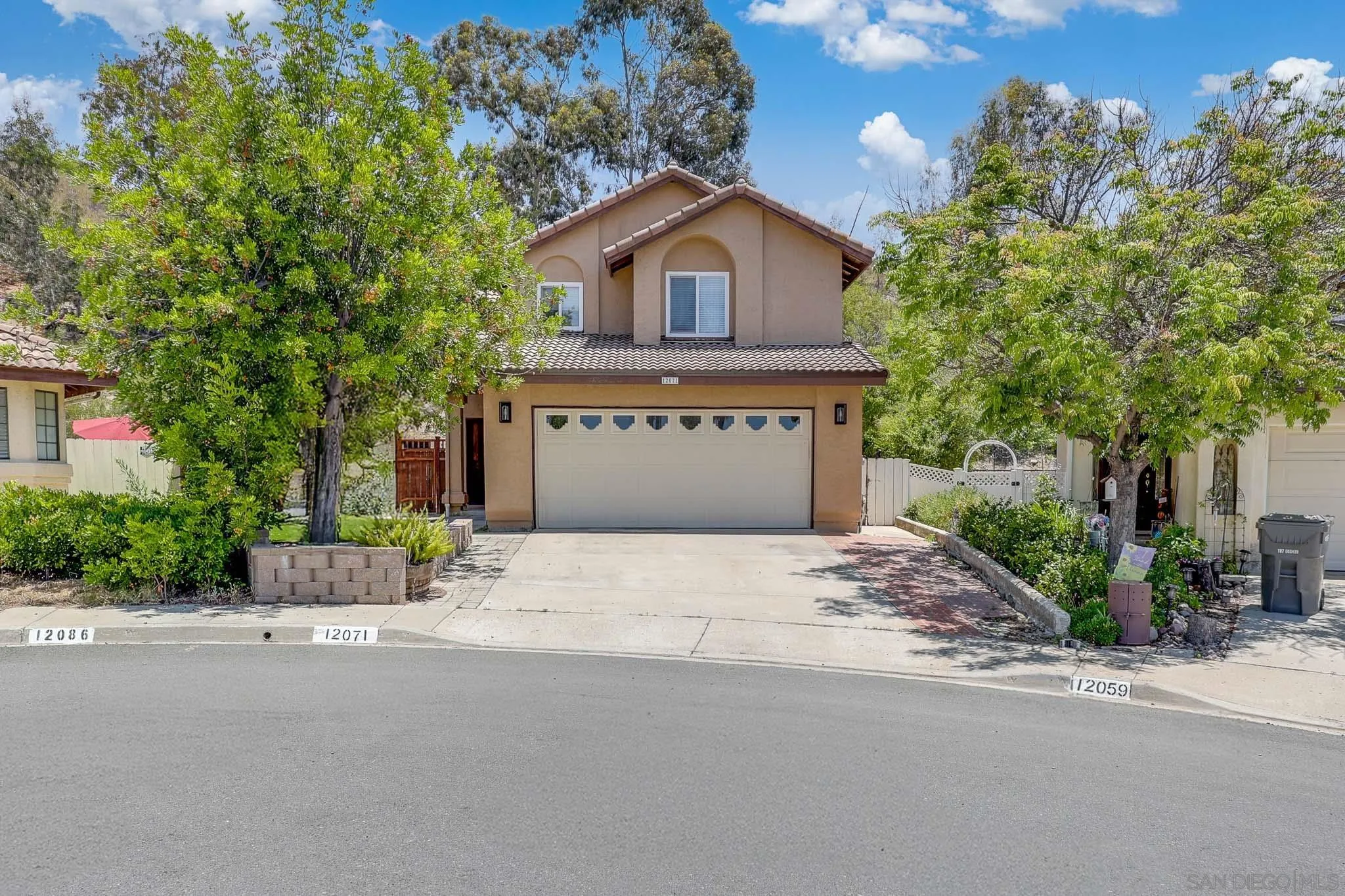 https://cdn.realtyfeed.com/cdn/127/260012336/a06de8ef54a79c0ab73c40a0b3db72eb.webp