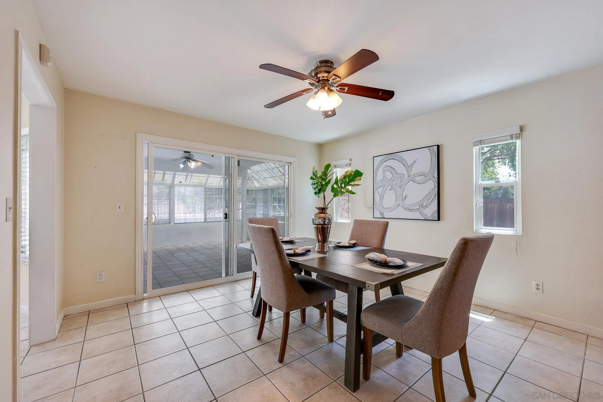 https://cdn.realtyfeed.com/cdn/127/260012336/af152fcf30ddc926a71e9e9bbaa20dfb.webp