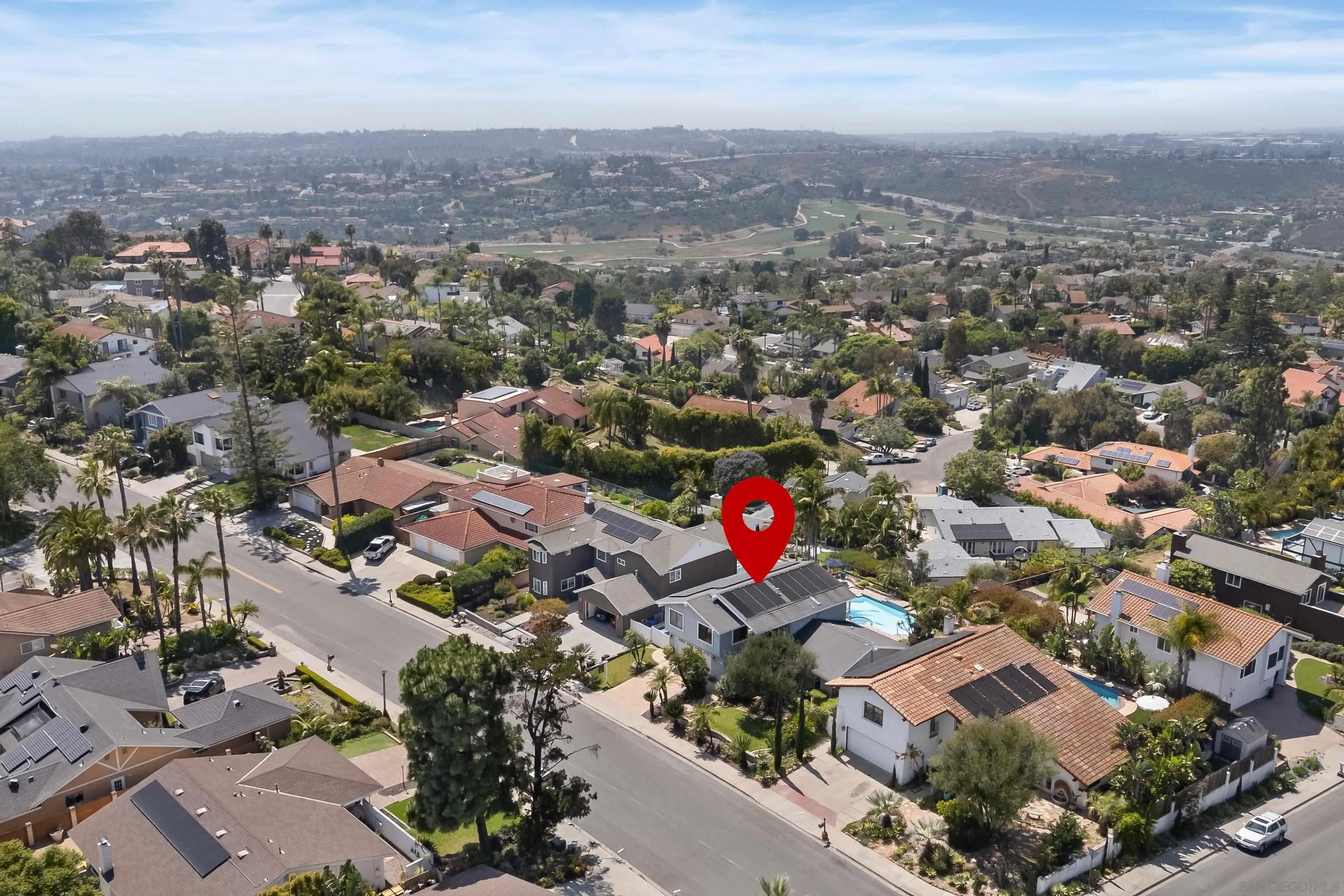 https://cdn.realtyfeed.com/cdn/127/260012342/01d1d258c8197e369515aedfea5d84df.webp