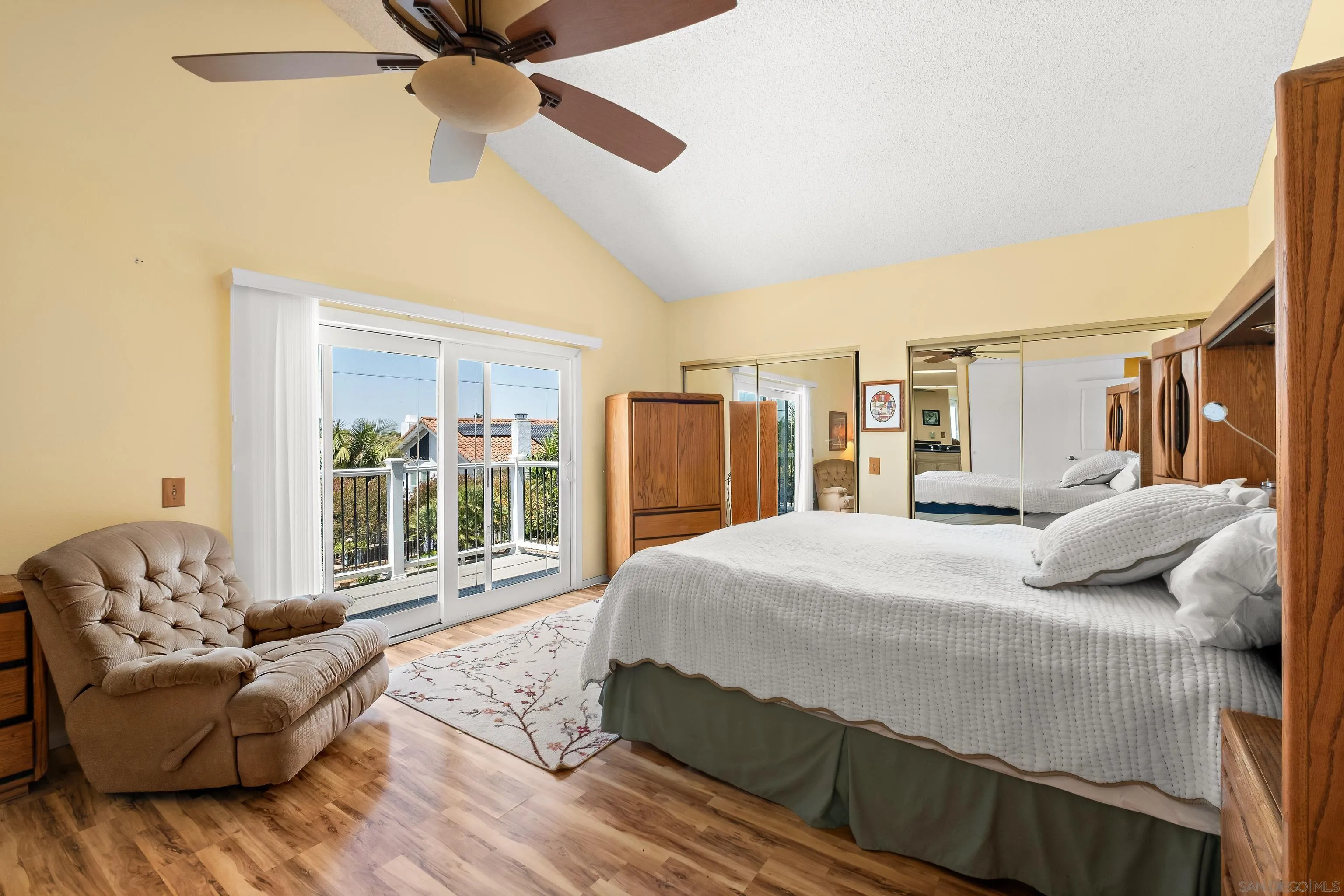 https://cdn.realtyfeed.com/cdn/127/260012342/02e902871e32835e5adcab3c16d6c247.webp