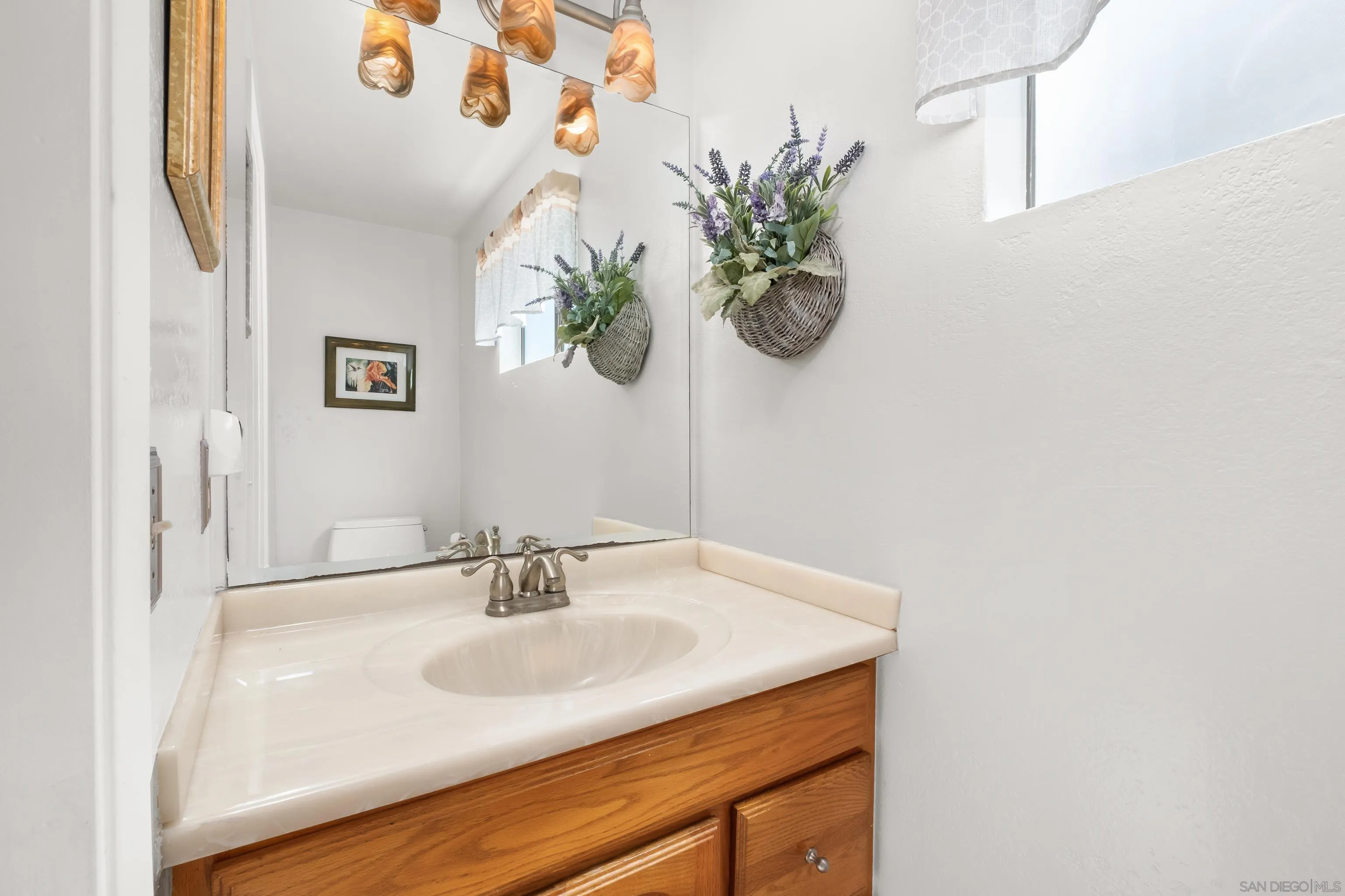 https://cdn.realtyfeed.com/cdn/127/260012342/34f2ec07d2e4f474c344ddb61f51a80b.webp