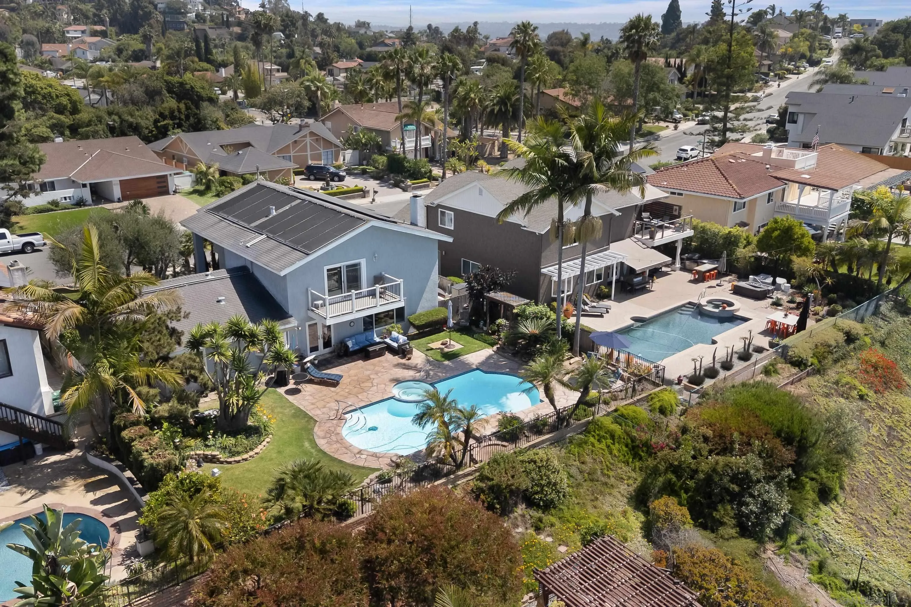 https://cdn.realtyfeed.com/cdn/127/260012342/49d71341ab1db80f22edd8e2c4a7536d.webp