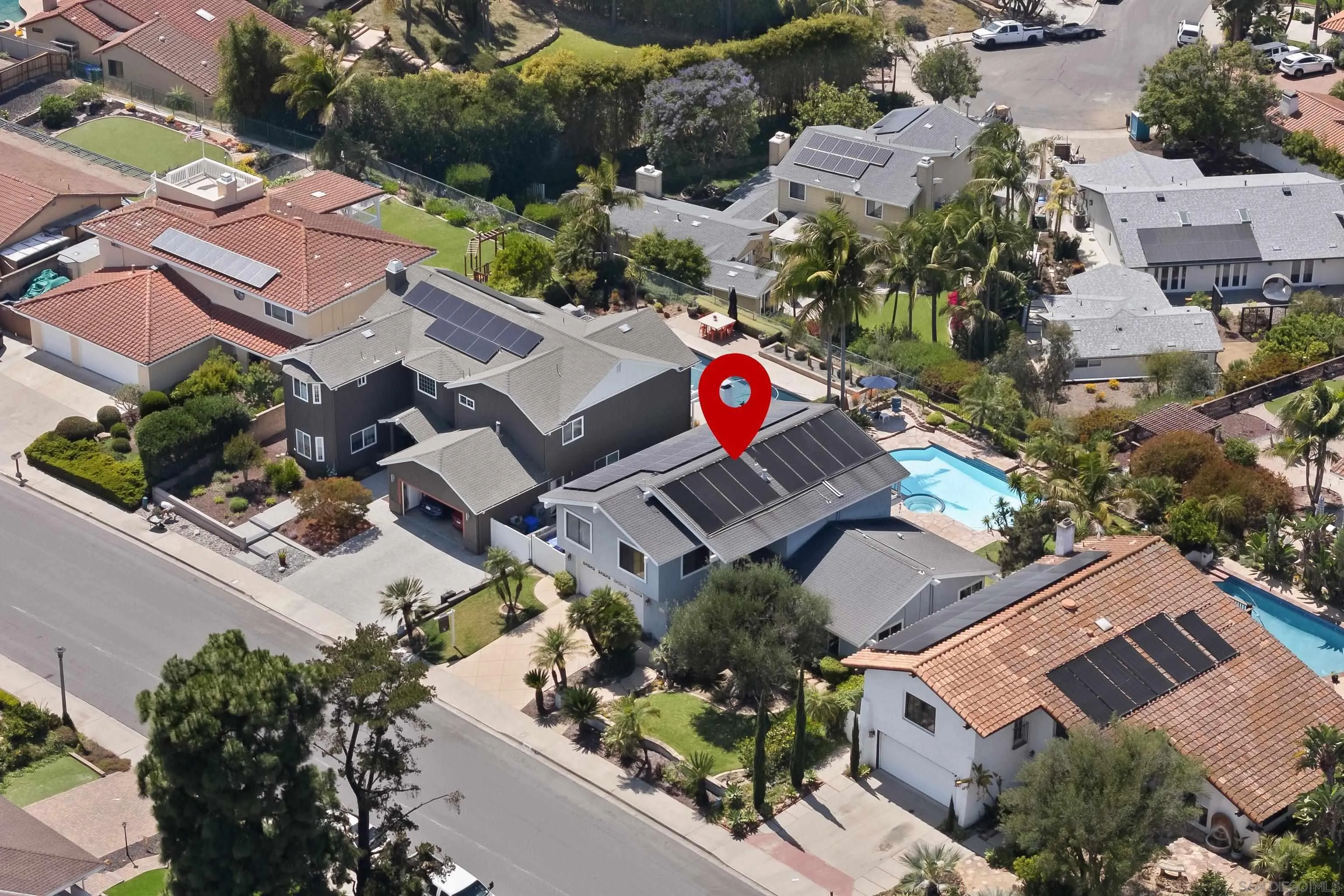 https://cdn.realtyfeed.com/cdn/127/260012342/7905759a6dd1fafb80bd3185e03bf53f.webp