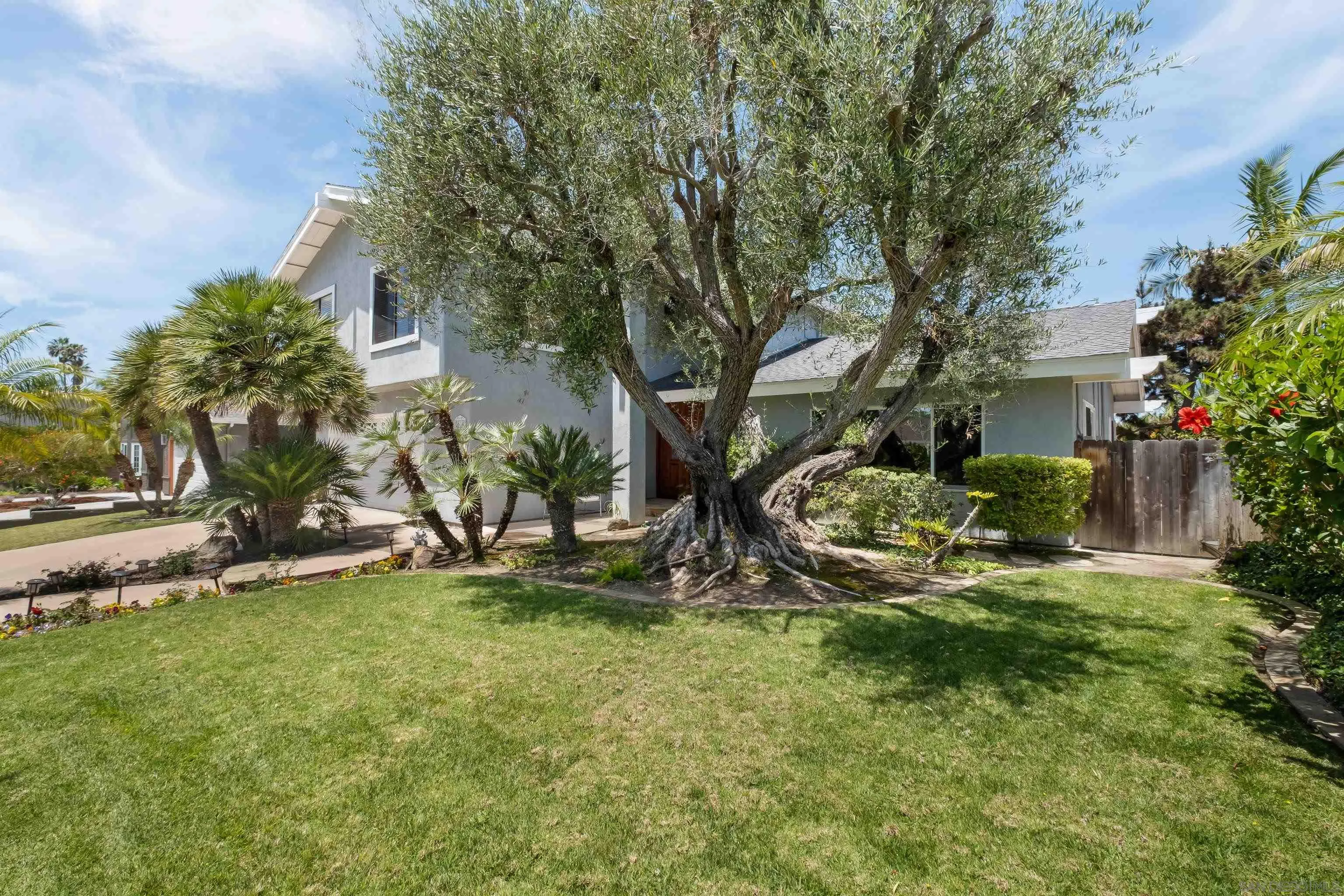 https://cdn.realtyfeed.com/cdn/127/260012342/c2d31dceadd96c81970a8e220acef2f6.webp