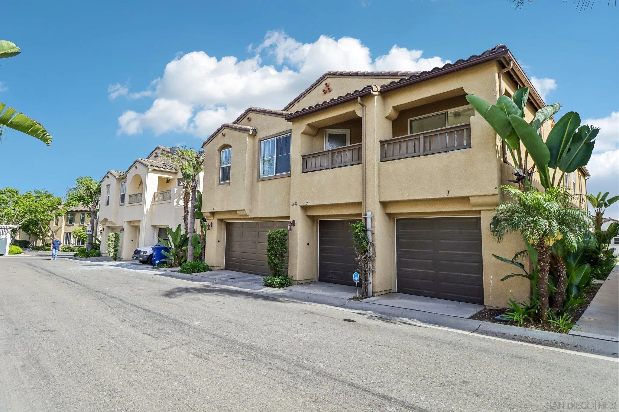 https://cdn.realtyfeed.com/cdn/127/260012344/455abd173813c8e6a28d64a685301701.webp
