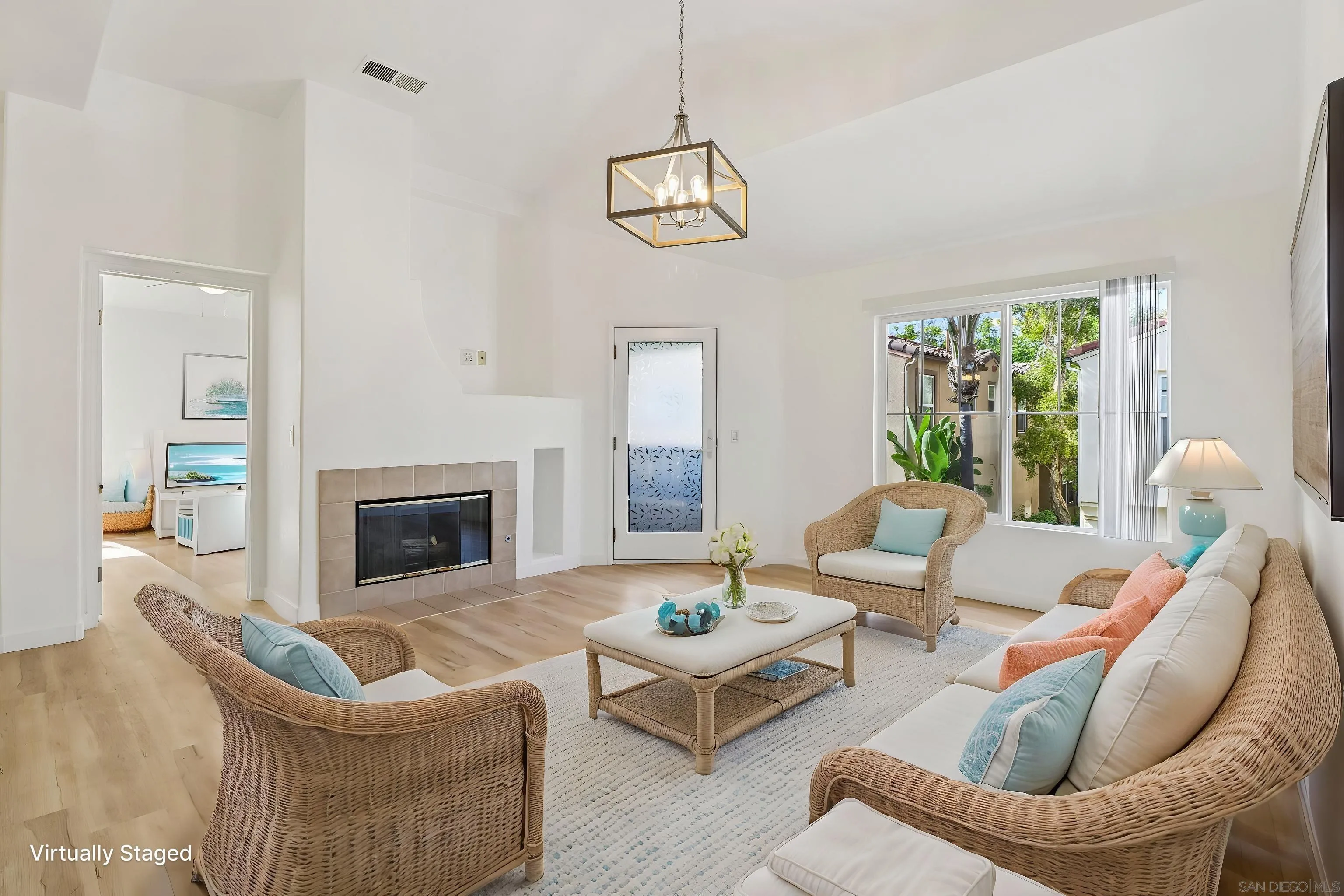https://cdn.realtyfeed.com/cdn/127/260012344/9db5dde59064c64e598fead4b90d475b.webp