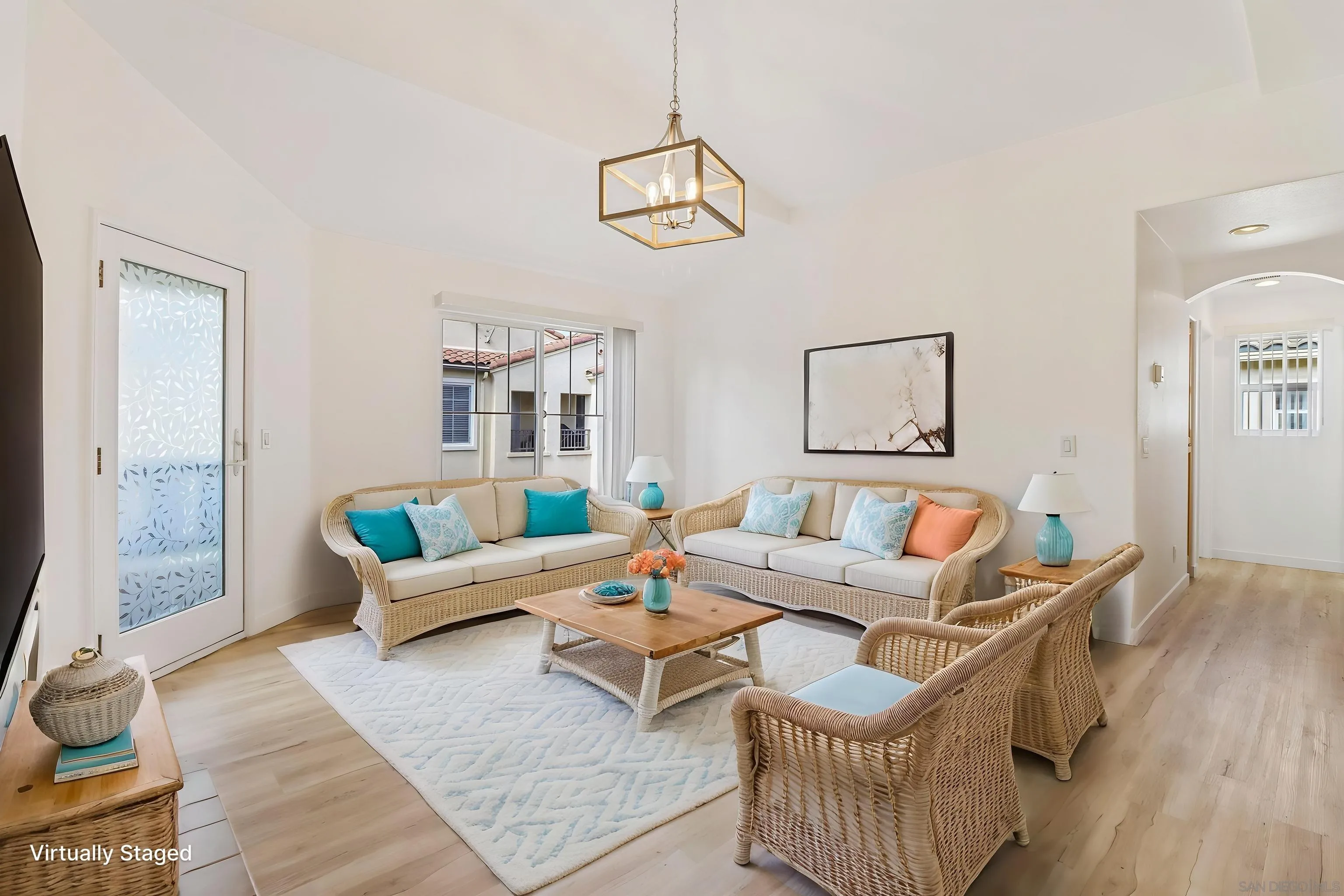 https://cdn.realtyfeed.com/cdn/127/260012344/aaba3e7a9758d732b0c07a6029cbf69a.webp