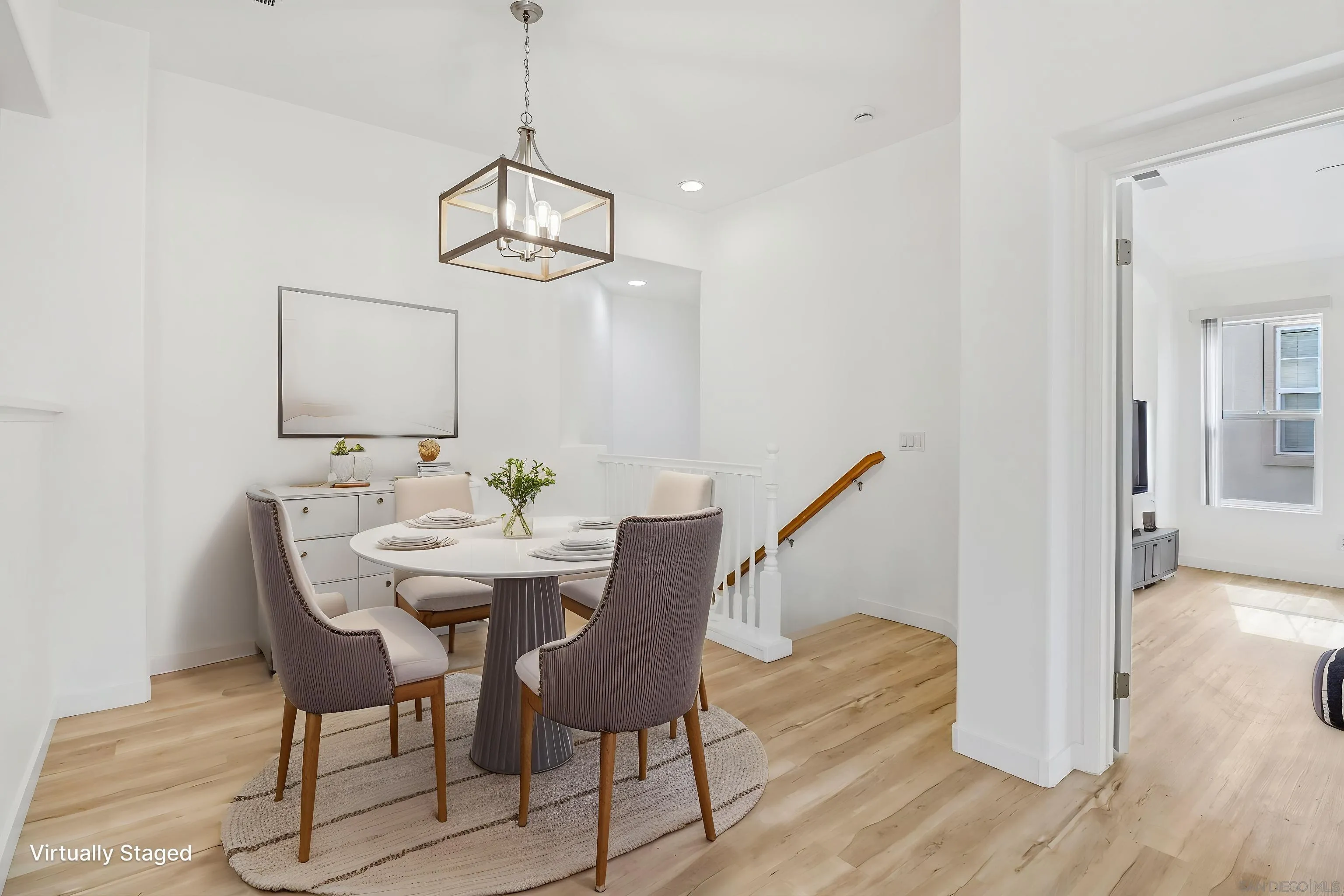 https://cdn.realtyfeed.com/cdn/127/260012344/d9ca2837b4101014a57407adb63e8d5d.webp