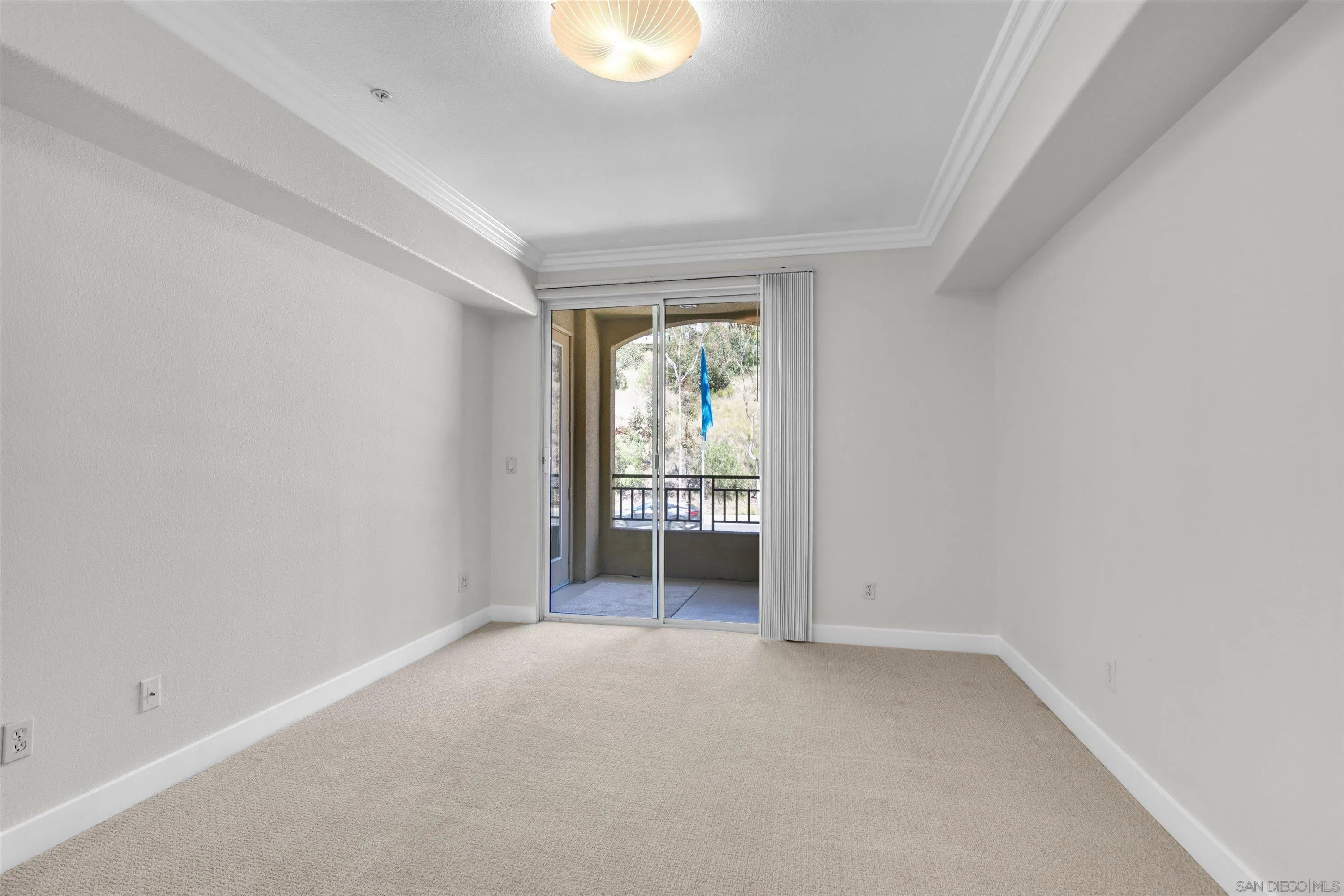 Photo #19: 260012345 Listing: Photo #19