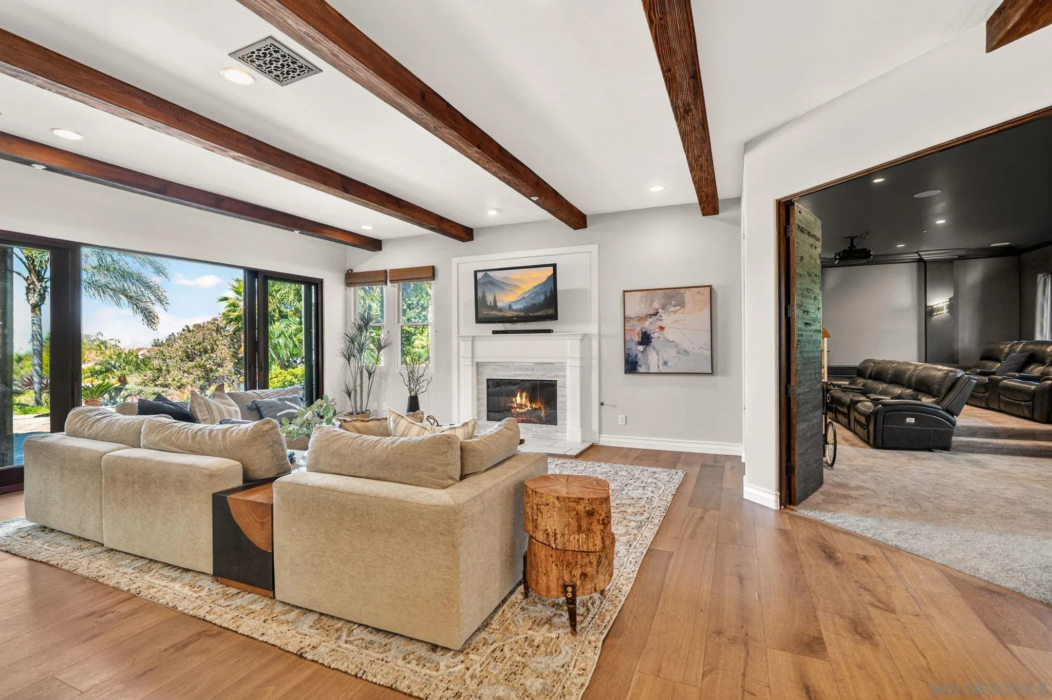 https://cdn.realtyfeed.com/cdn/127/260012348/9f292752be2b439f92044395147ebe86.webp