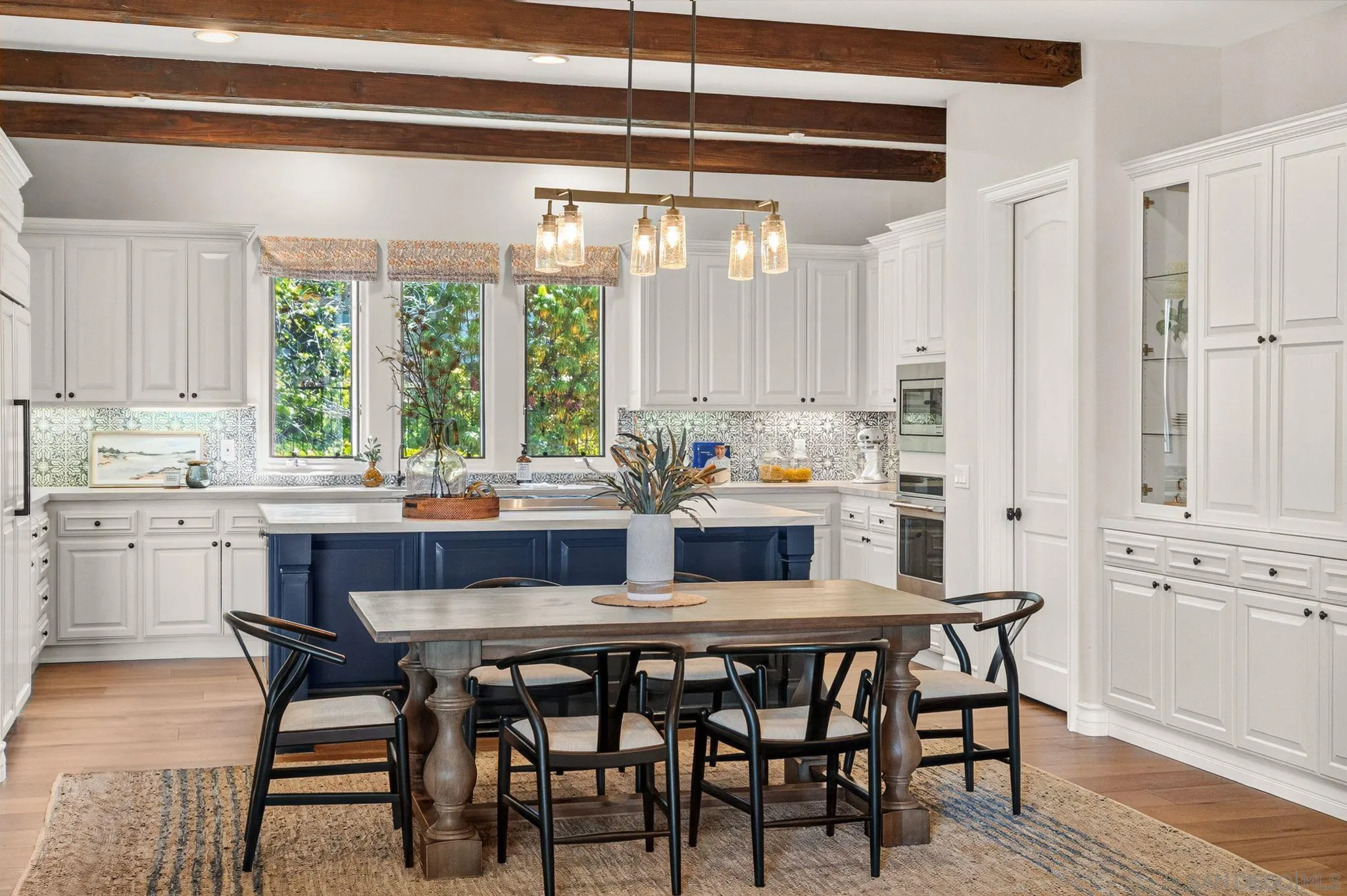 https://cdn.realtyfeed.com/cdn/127/260012348/f056d2f6b2d40f272adec4b20bbef12b.webp