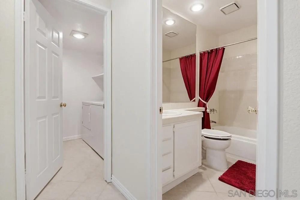 https://cdn.realtyfeed.com/cdn/127/260012349/22c6ef253eebd297a27a9d720e488ae8.webp